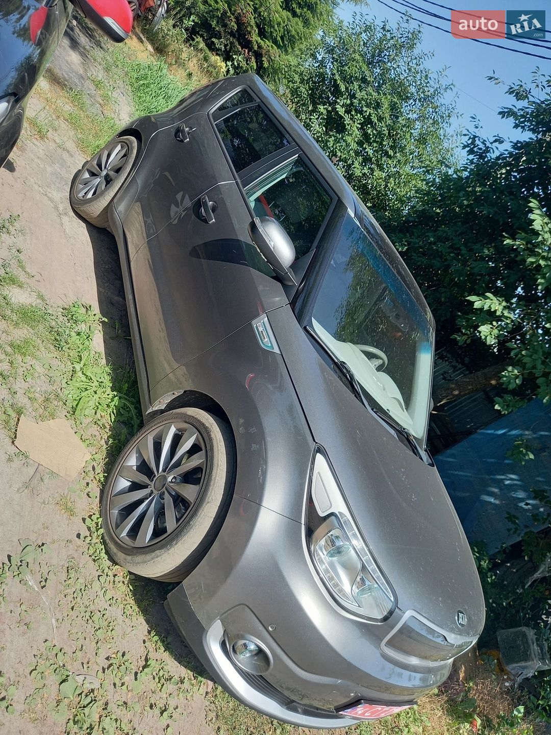 Kia Soul 2016 VIN KNAJX81EFG7018004 фото оголошення 13 з 19