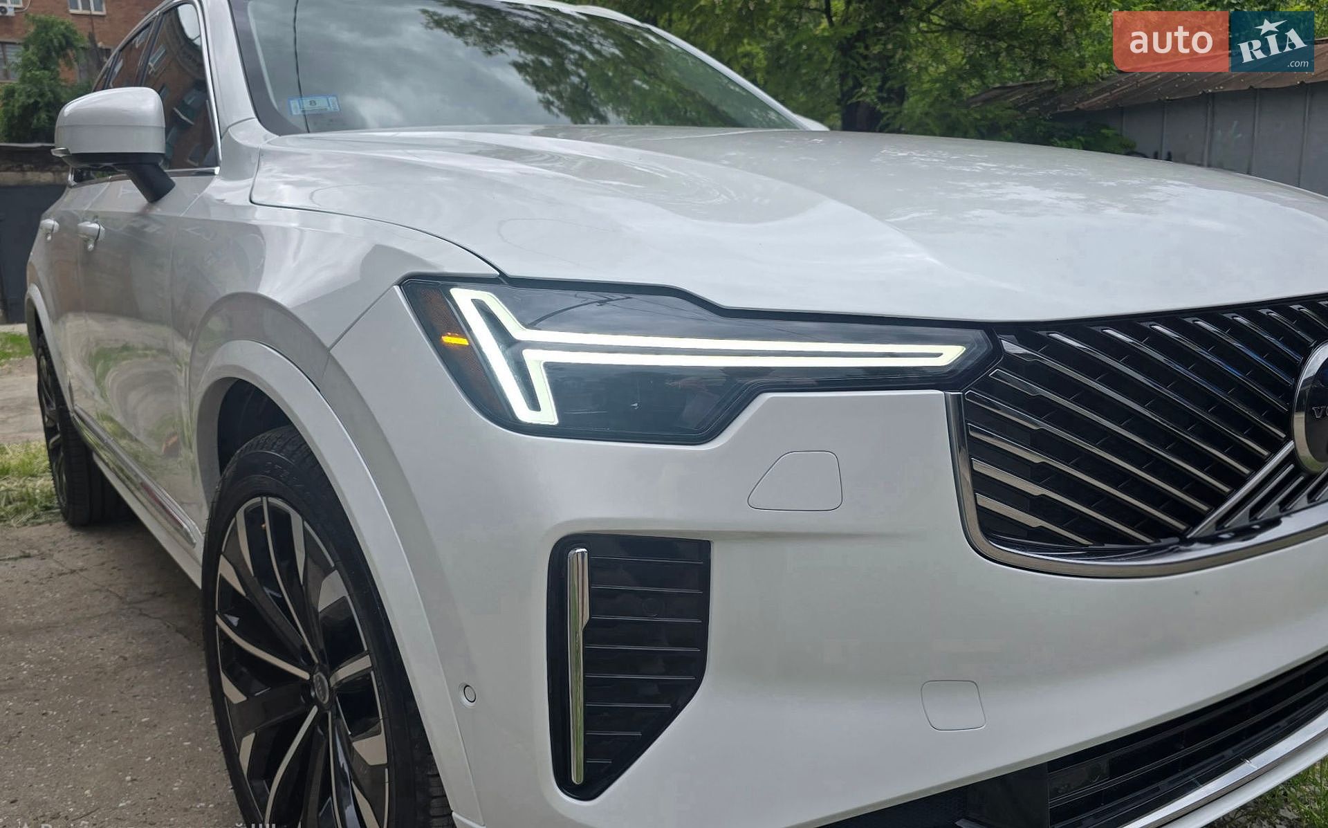 Volvo XC90 2025 VIN YV4H60PG9S1372709 фото оголошення 12 з 89