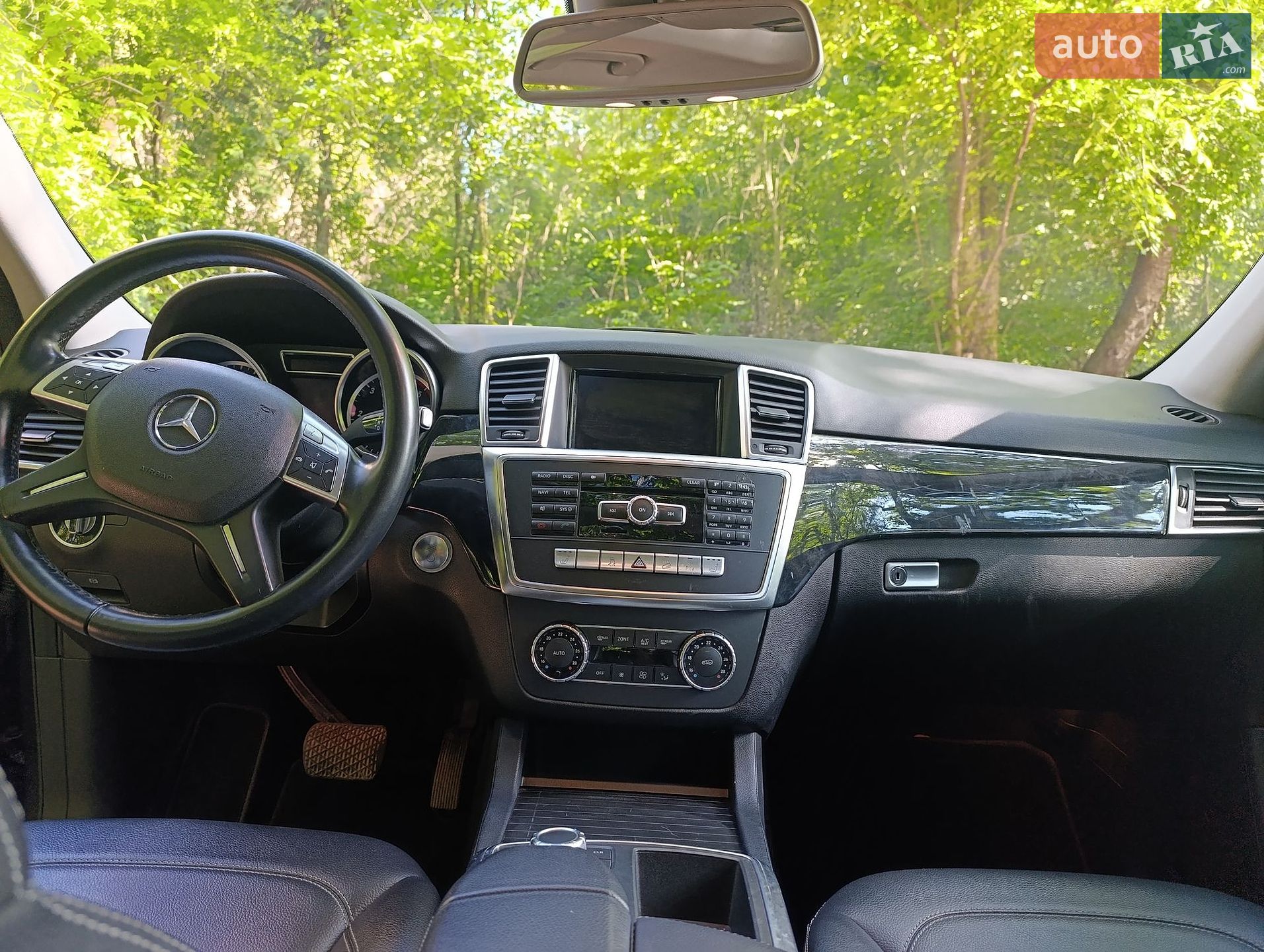 Mercedes-Benz M-Class 2011 VIN 4JGDA2EB7CA021412 фото оголошення 17 з 29