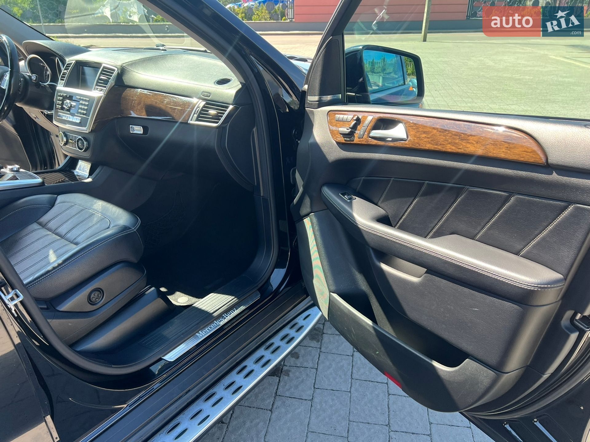 Mercedes-Benz GL-Class 2014 VIN 4JGDF6EE6FA470779 фото оголошення 34 з 44