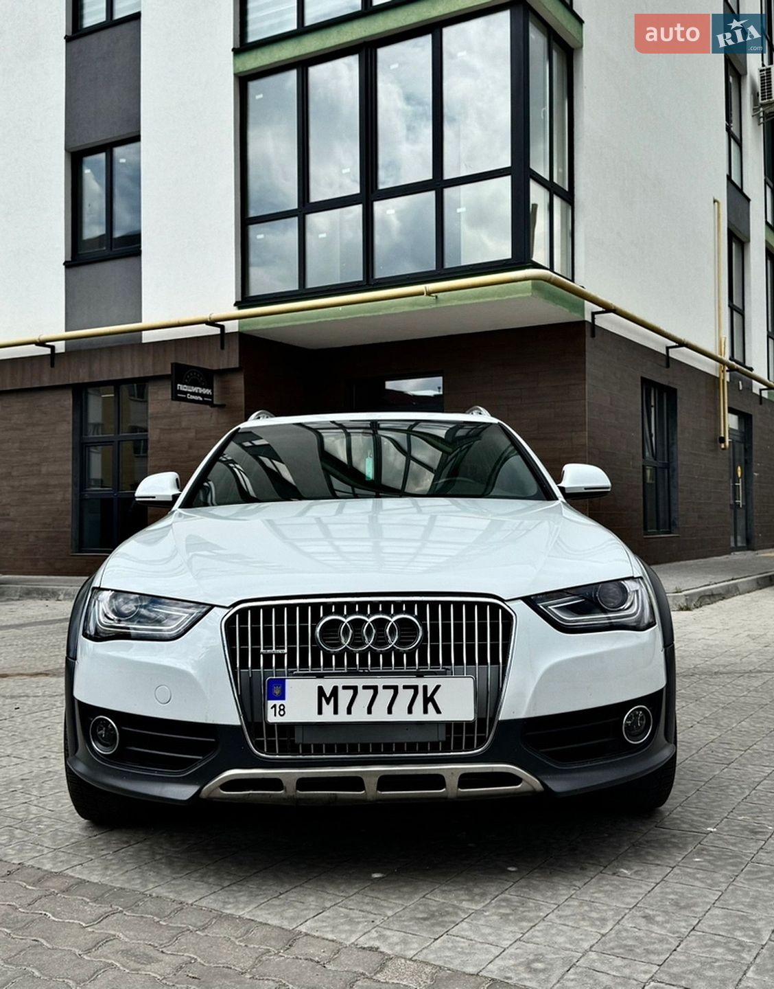 Audi A4 Allroad 2014 VIN WA1UFAFL9EA096441 фото оголошення 9 з 26
