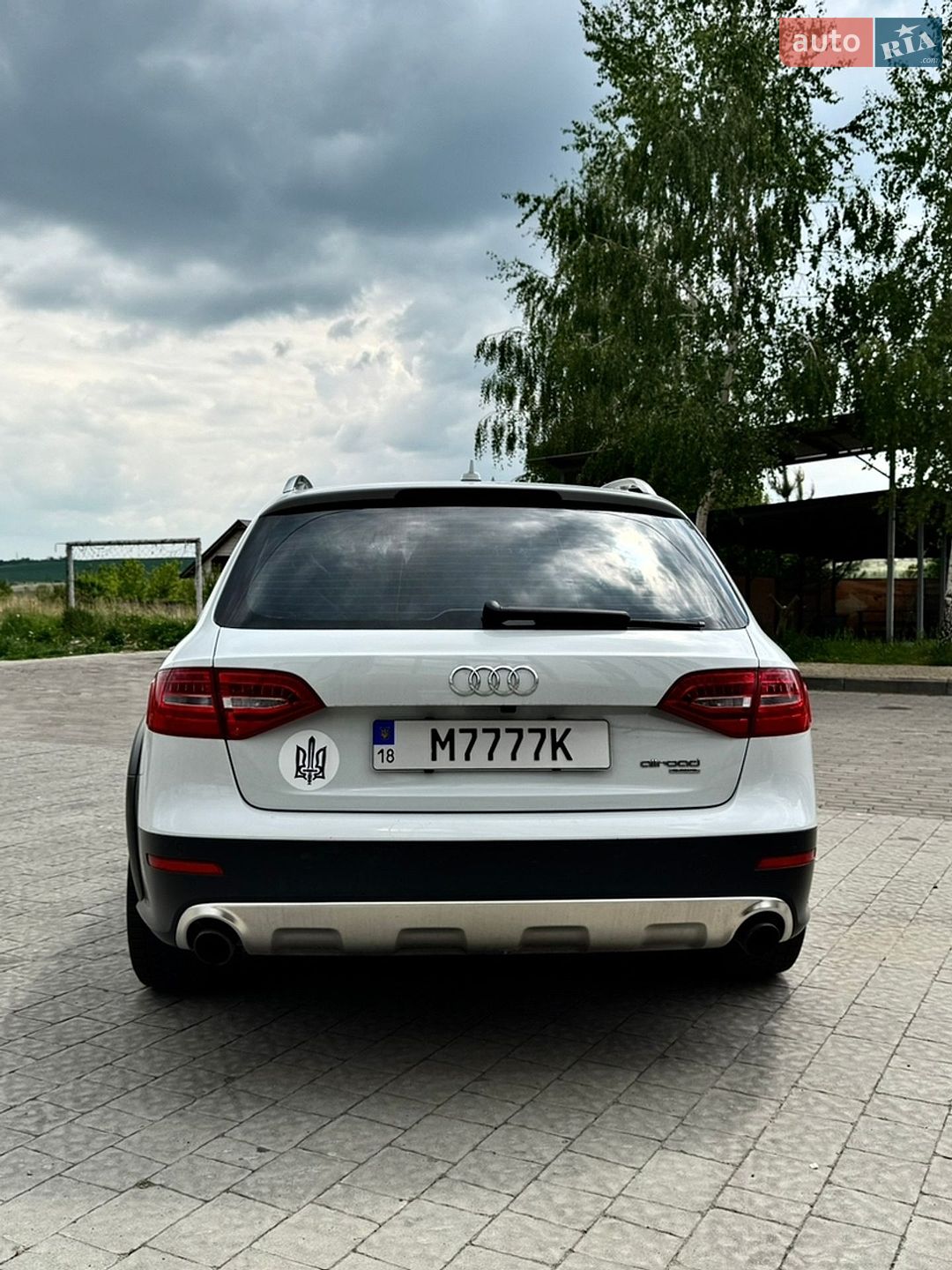 Audi A4 Allroad 2014 VIN WA1UFAFL9EA096441 фото оголошення 8 з 26