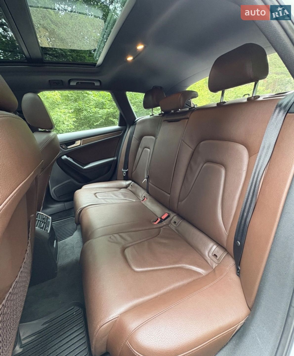 Audi A4 Allroad 2014 VIN WA1UFAFL9EA096441 фото оголошення 10 з 26