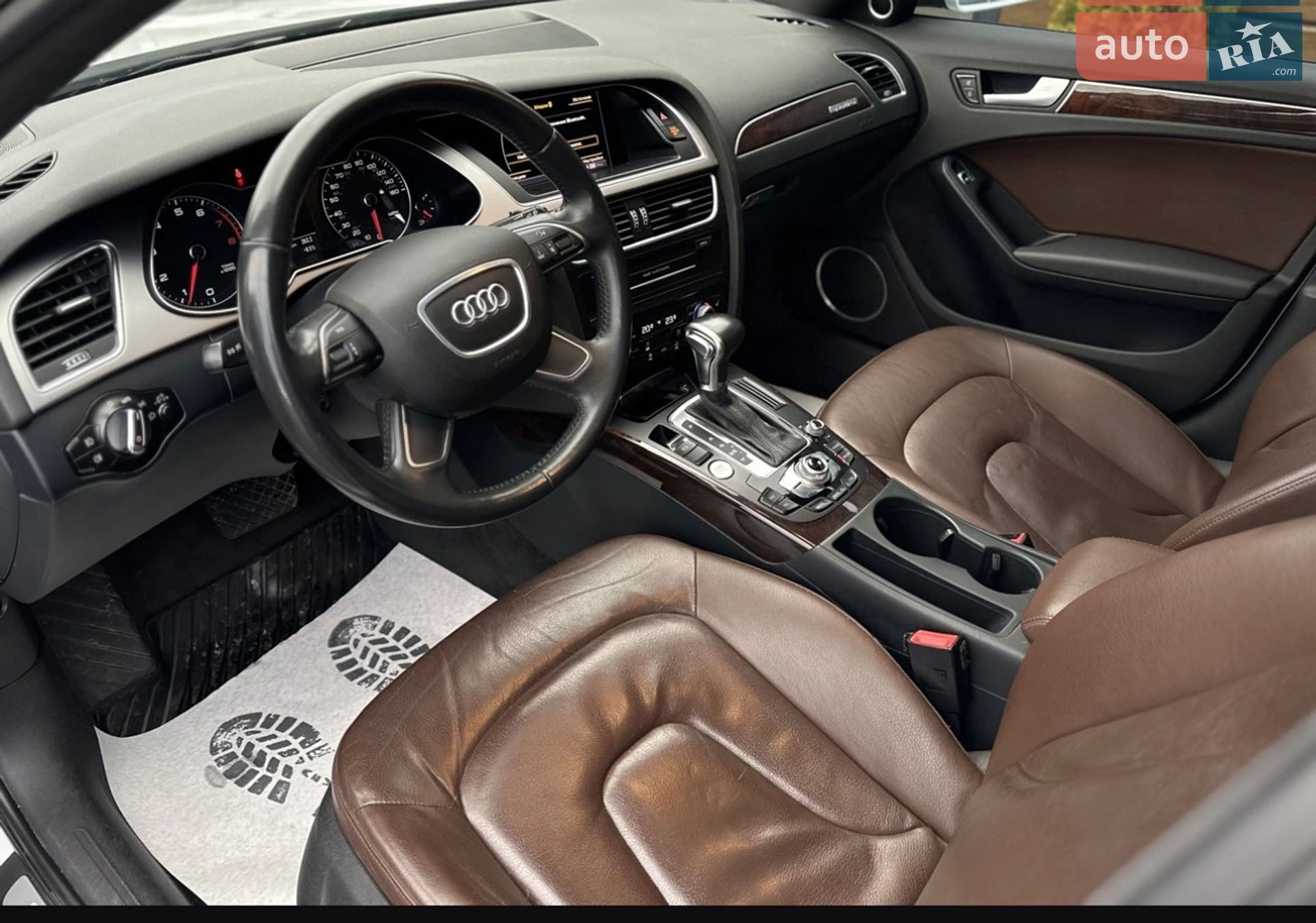 Audi A4 Allroad 2014 VIN WA1UFAFL9EA096441 фото оголошення 11 з 26