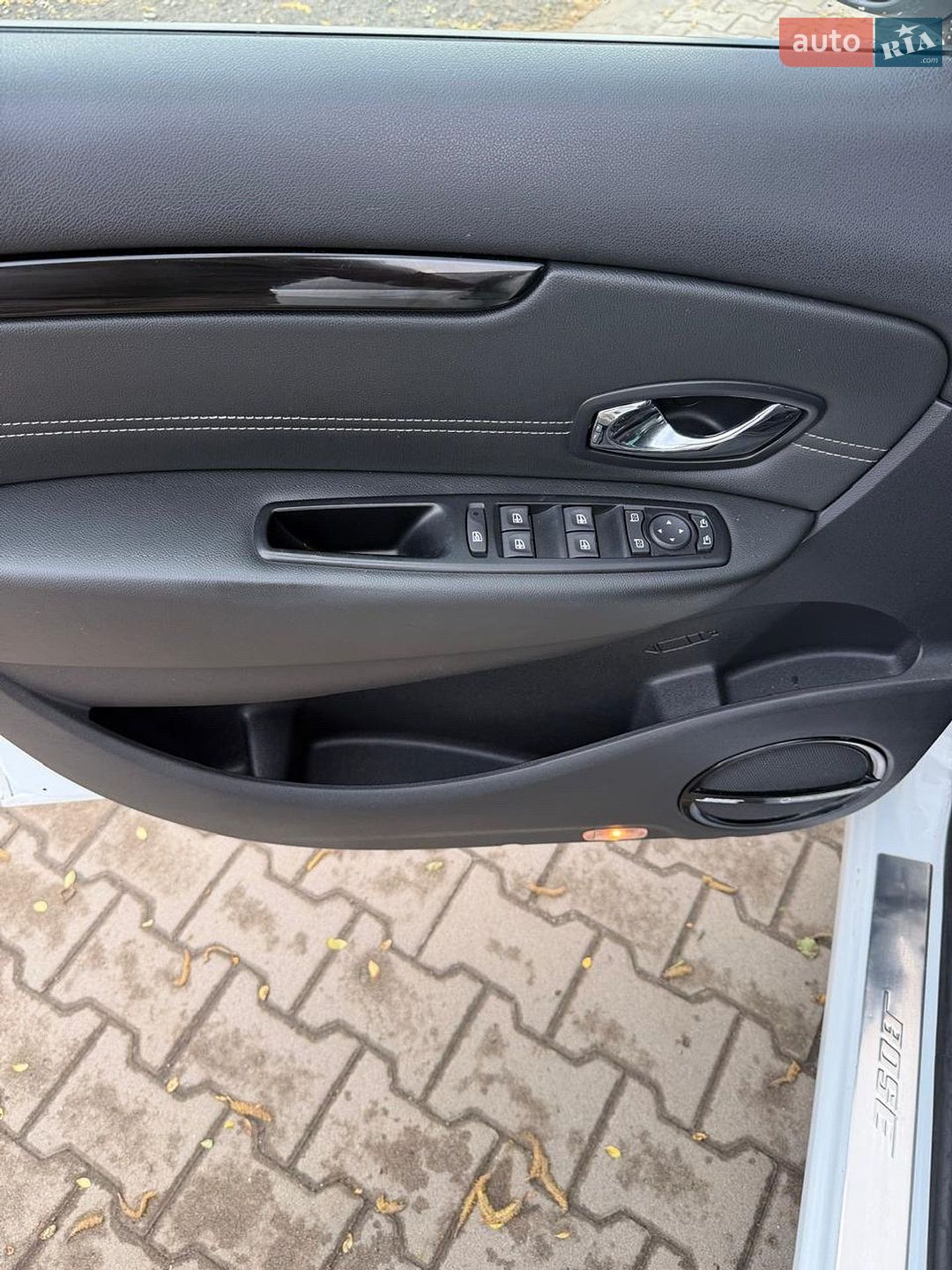 Renault Grand Scenic 2012 VIN VF1JZ1VA247166969 фото оголошення 15 з 22