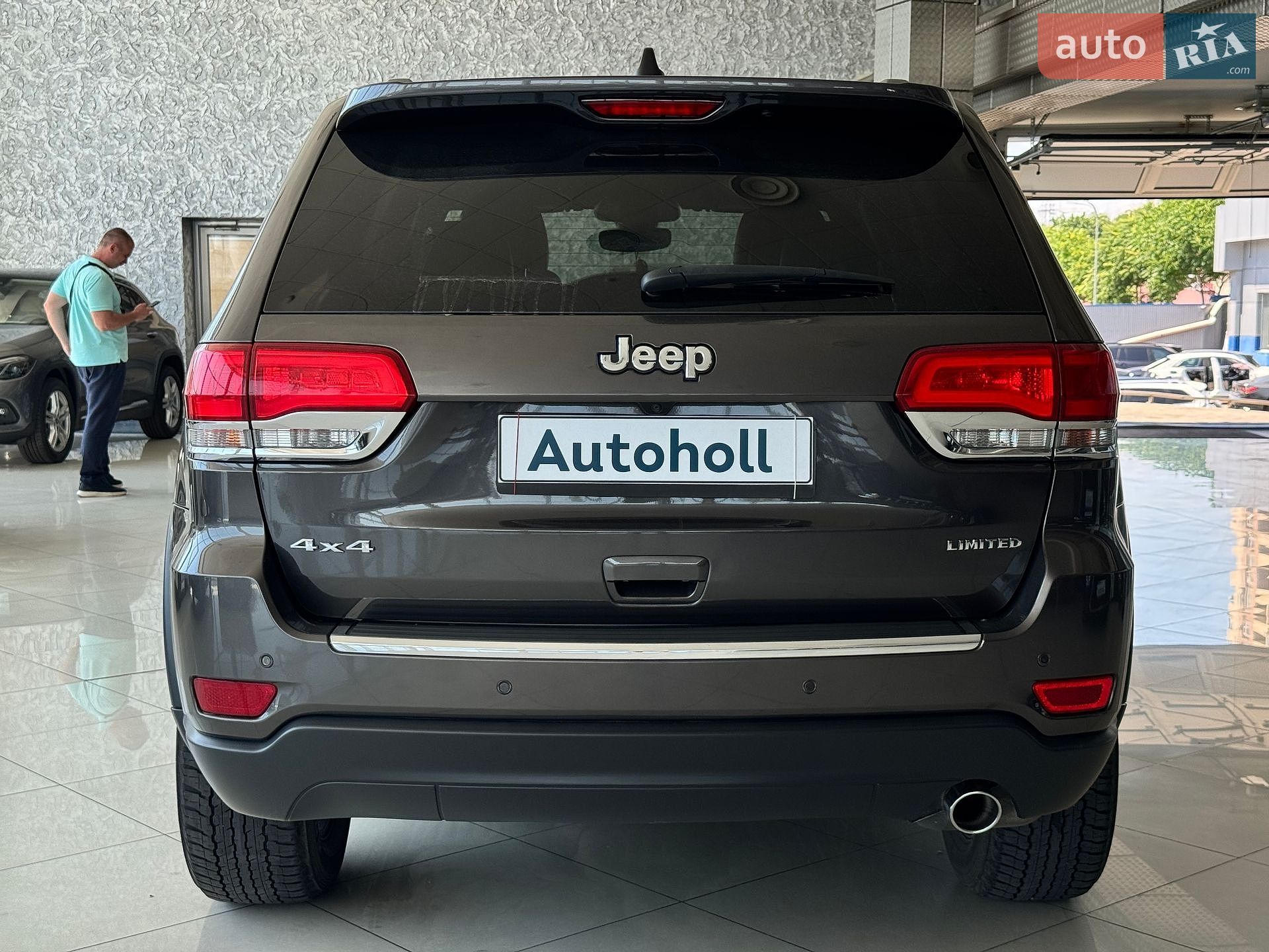 Jeep Grand Cherokee 2019 VIN 1C4RJFBG7KC687481 фото оголошення 4 з 18