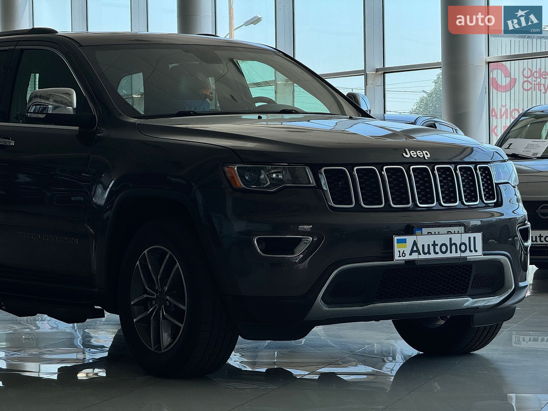Jeep Grand Cherokee 2019 VIN 1C4RJFBG7KC687481 фото оголошення 7 з 18