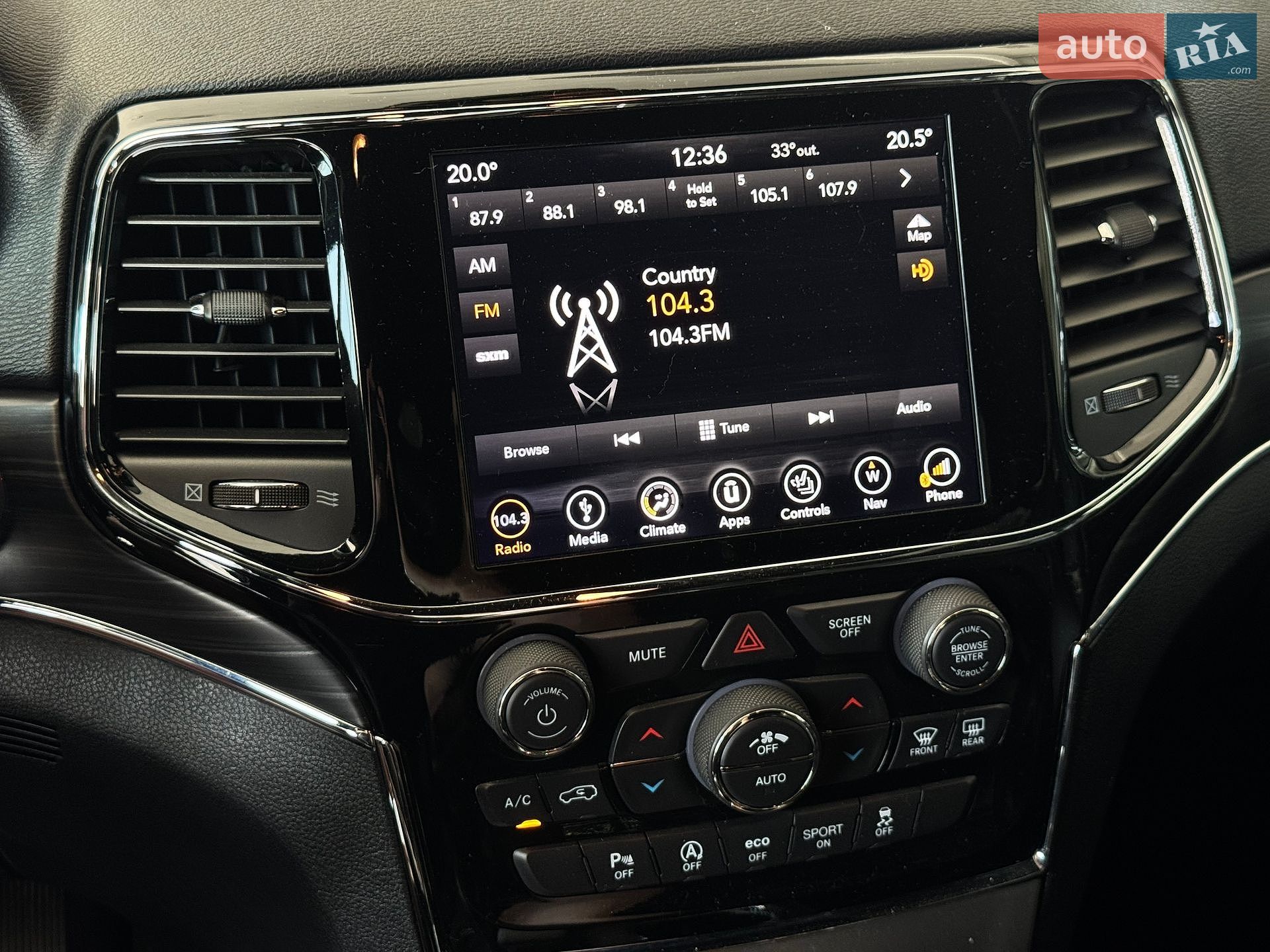 Jeep Grand Cherokee 2019 VIN 1C4RJFBG7KC687481 фото оголошення 15 з 18