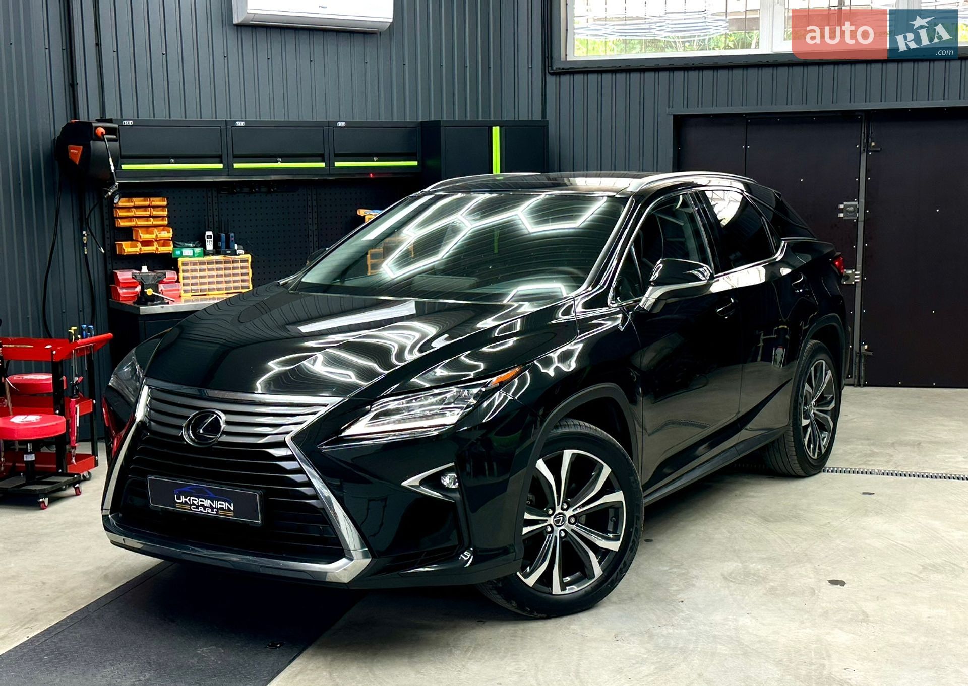 Lexus RX 2019 VIN JTJBZMCAX02044812 фото оголошення 2 з 32
