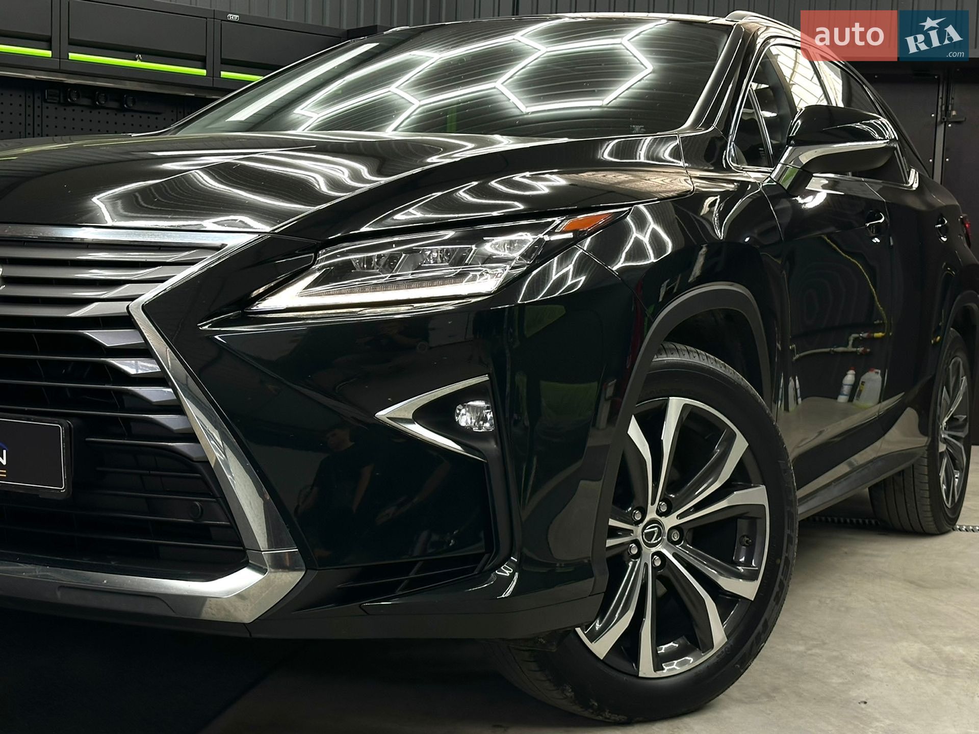Lexus RX 2019 VIN JTJBZMCAX02044812 фото оголошення 3 з 32