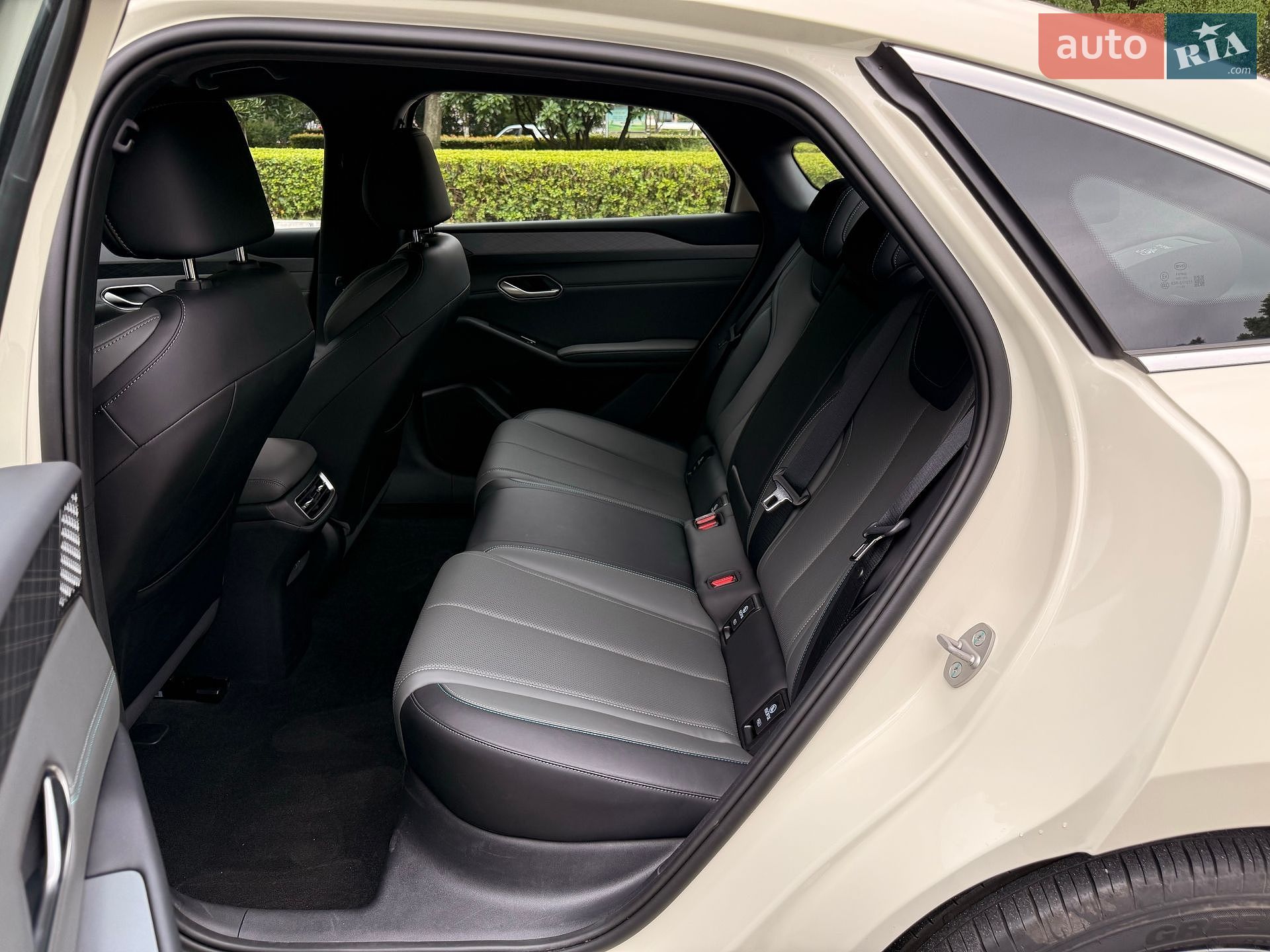 BYD Qin L 2025 VIN LC0CH6CB7S0201411 фото оголошення 25 з 35