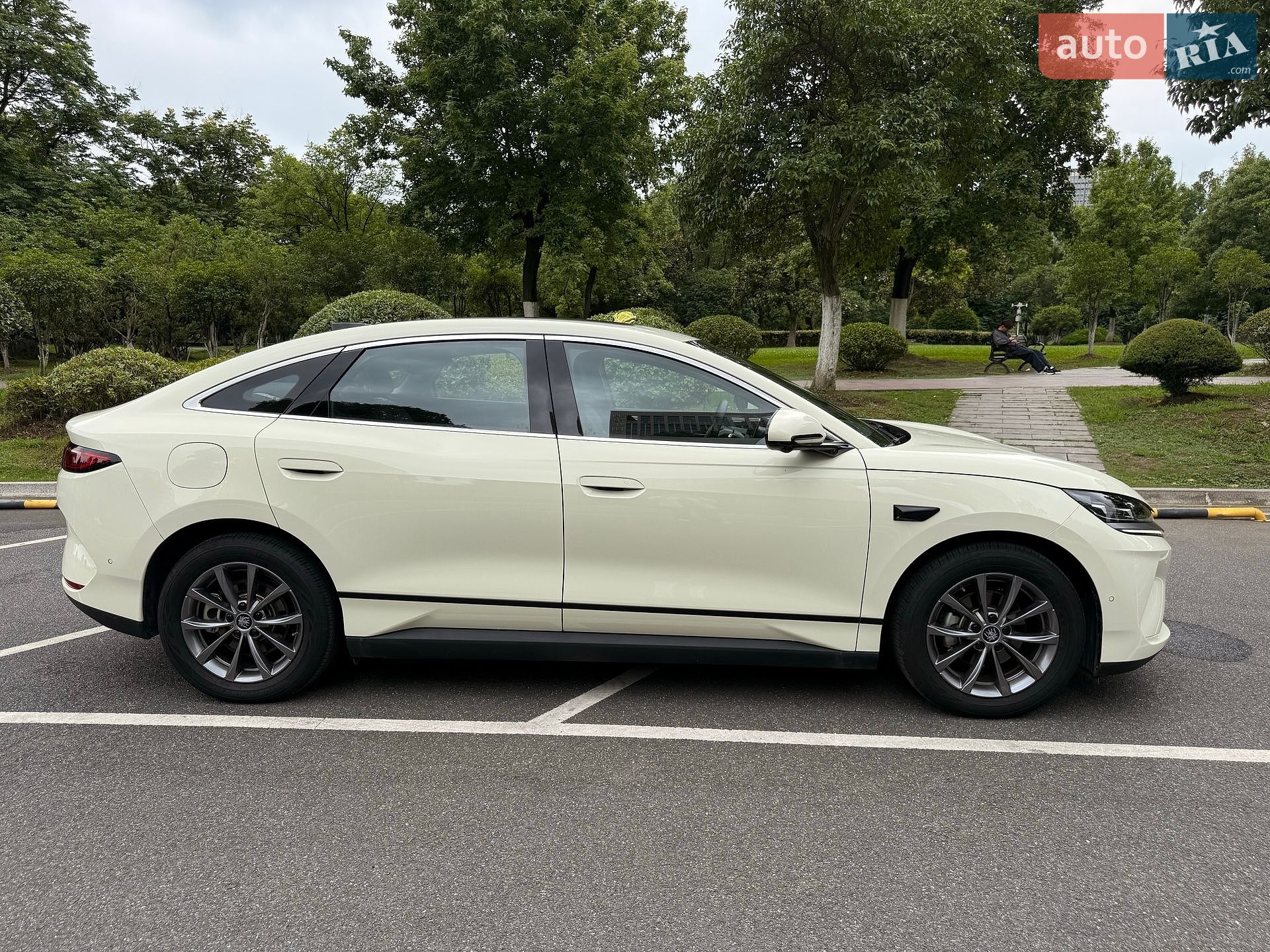 BYD Qin L 2025 VIN LC0CH6CB7S0201411 фото оголошення 5 з 35