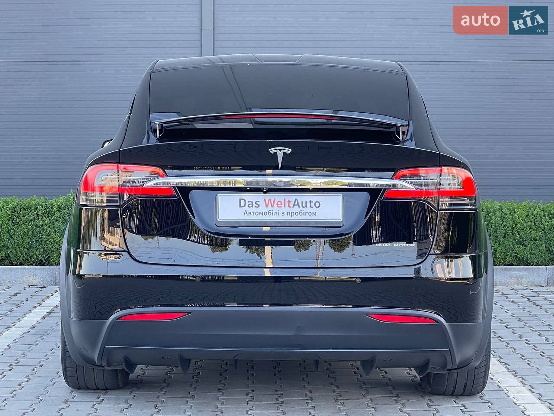 Tesla Model X 2020 VIN 5YJXCCE24LF293117 фото оголошення 11 з 26