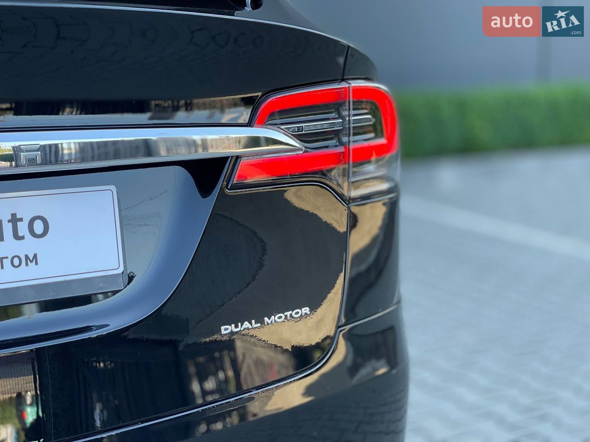 Tesla Model X 2020 VIN 5YJXCCE24LF293117 фото оголошення 23 з 26