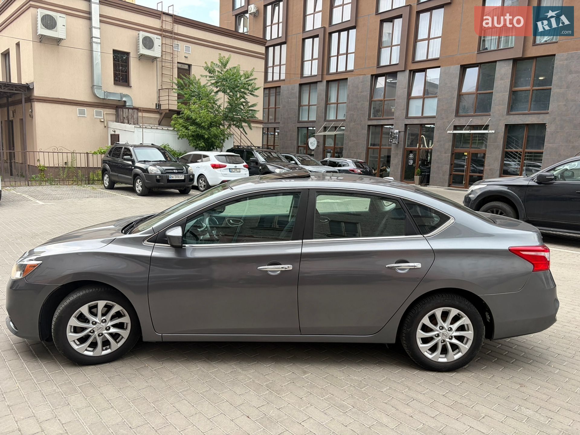 Nissan Sentra 2016 VIN 3N1AB7AP1HL651156 фото оголошення 4 з 17