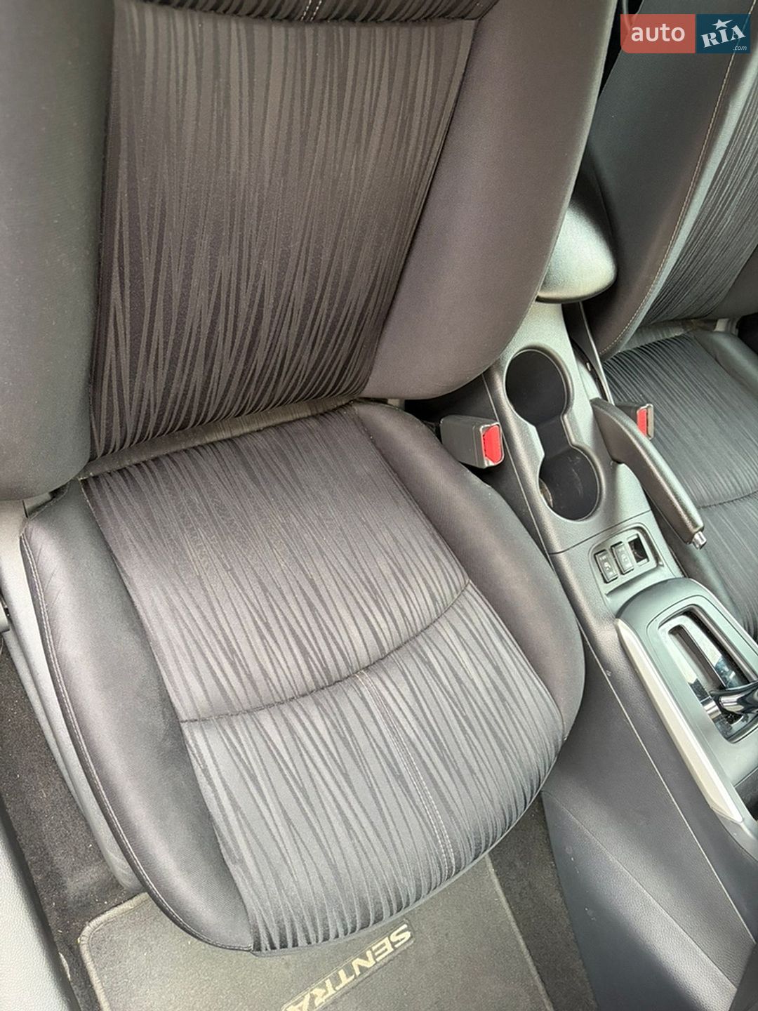 Nissan Sentra 2016 VIN 3N1AB7AP1HL651156 фото оголошення 11 з 17