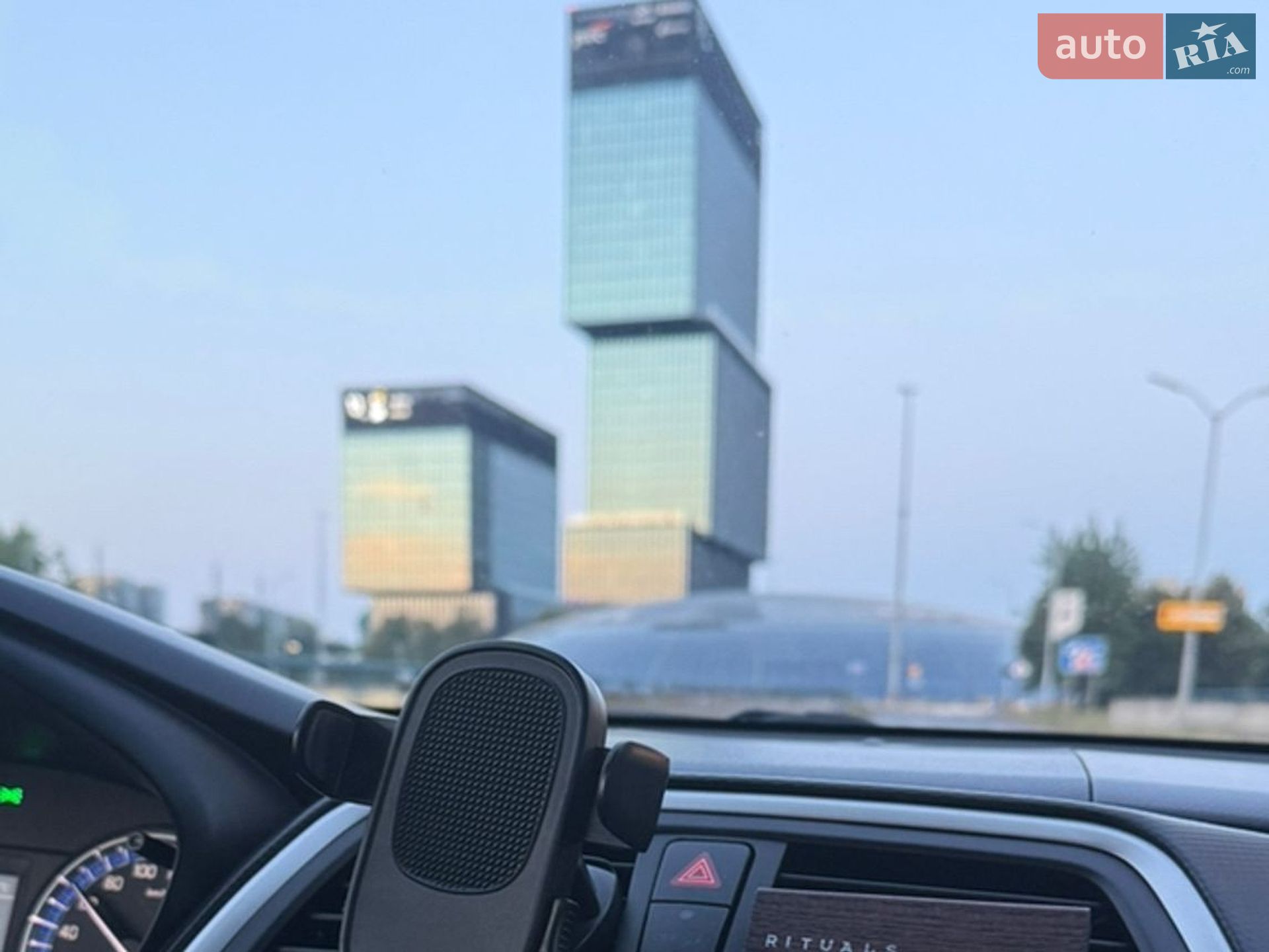 Suzuki SX4 2015 VIN TSMJYA22S00405471 фото оголошення 37 з 46