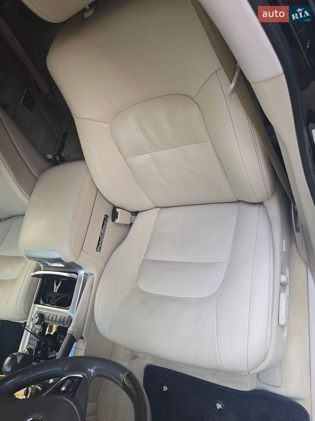 Toyota Land Cruiser 2021 VIN JTMCV05J004326776 фото оголошення 9 з 18