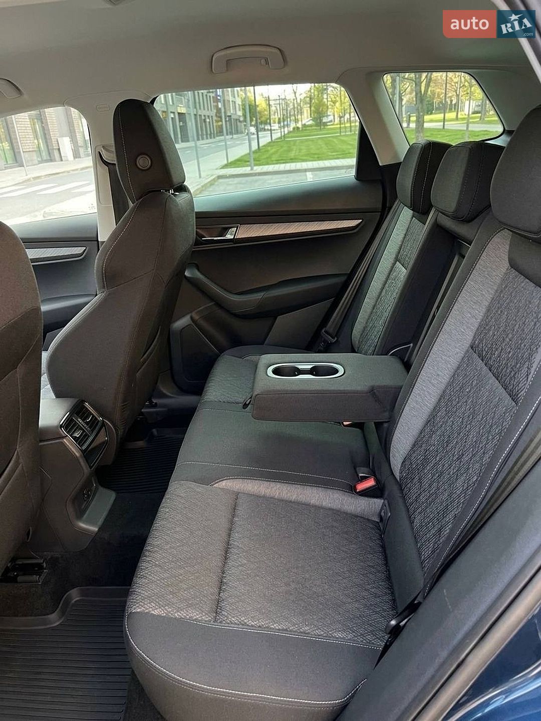 Skoda Karoq 2022 VIN TMBJC7NU1PB200352 фото оголошення 12 з 13