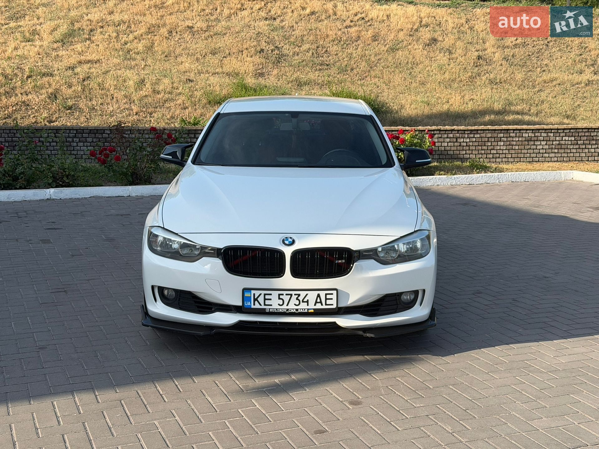 BMW 3 Series 2012 VIN WBA3B11040J403787 фото оголошення 2 з 16