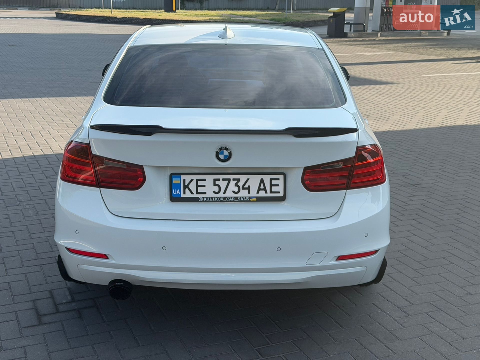 BMW 3 Series 2012 VIN WBA3B11040J403787 фото оголошення 6 з 16