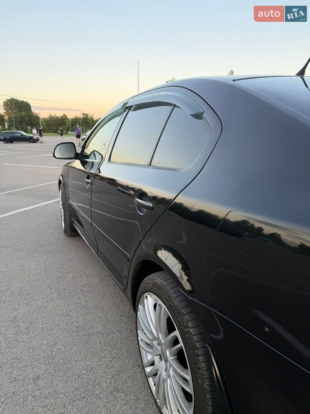 Skoda Octavia 2010 VIN TMBCS61Z4AC017360 фото оголошення 8 з 70