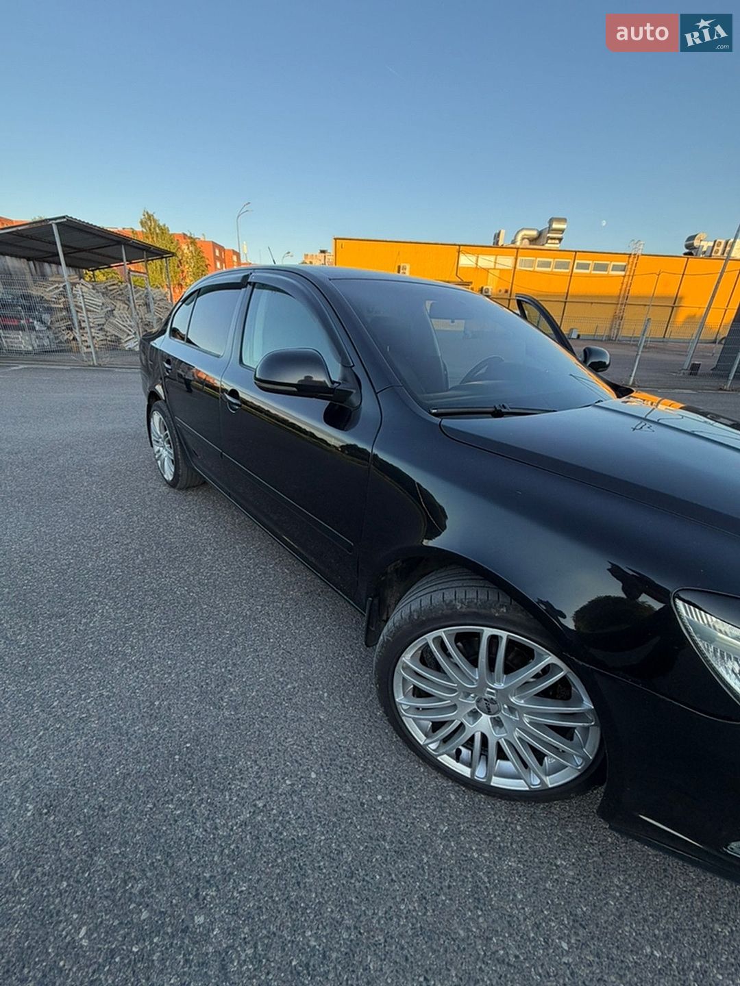 Skoda Octavia 2010 VIN TMBCS61Z4AC017360 фото оголошення 13 з 70