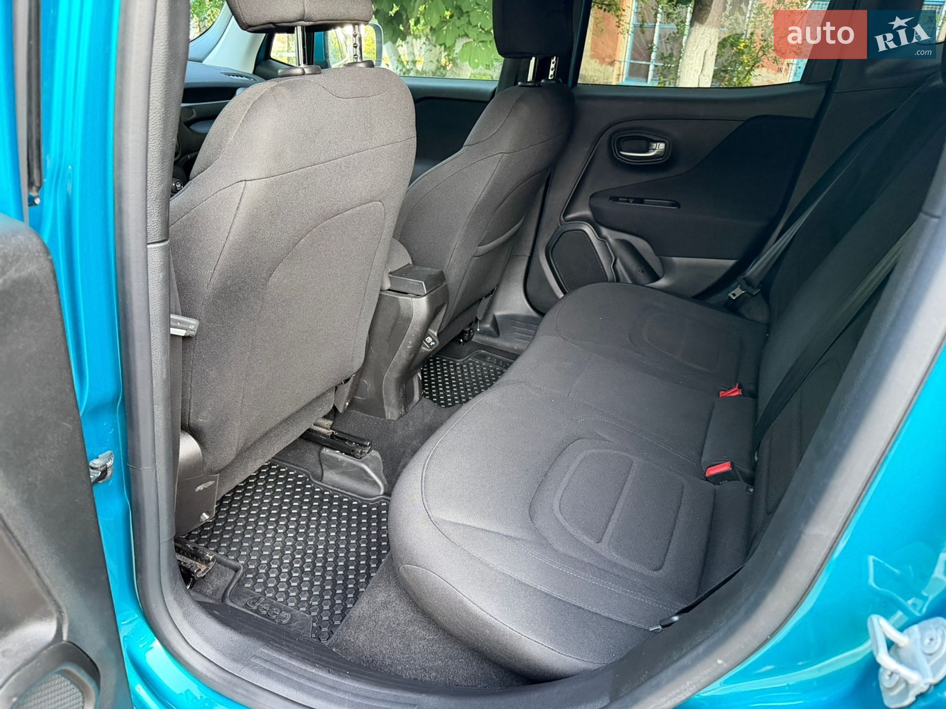 Jeep Renegade 2021 VIN ZACNJDBB3MPM76653 фото оголошення 30 з 65