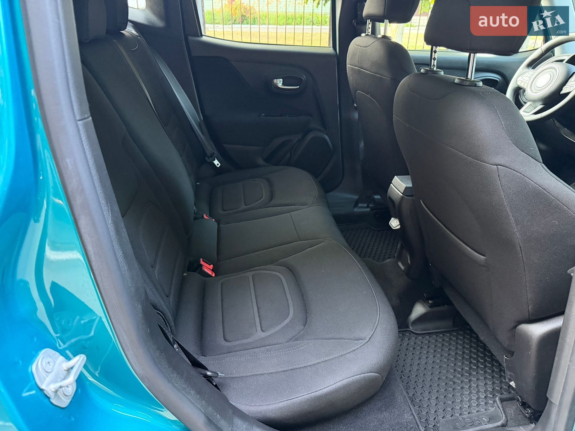 Jeep Renegade 2021 VIN ZACNJDBB3MPM76653 фото оголошення 36 з 65