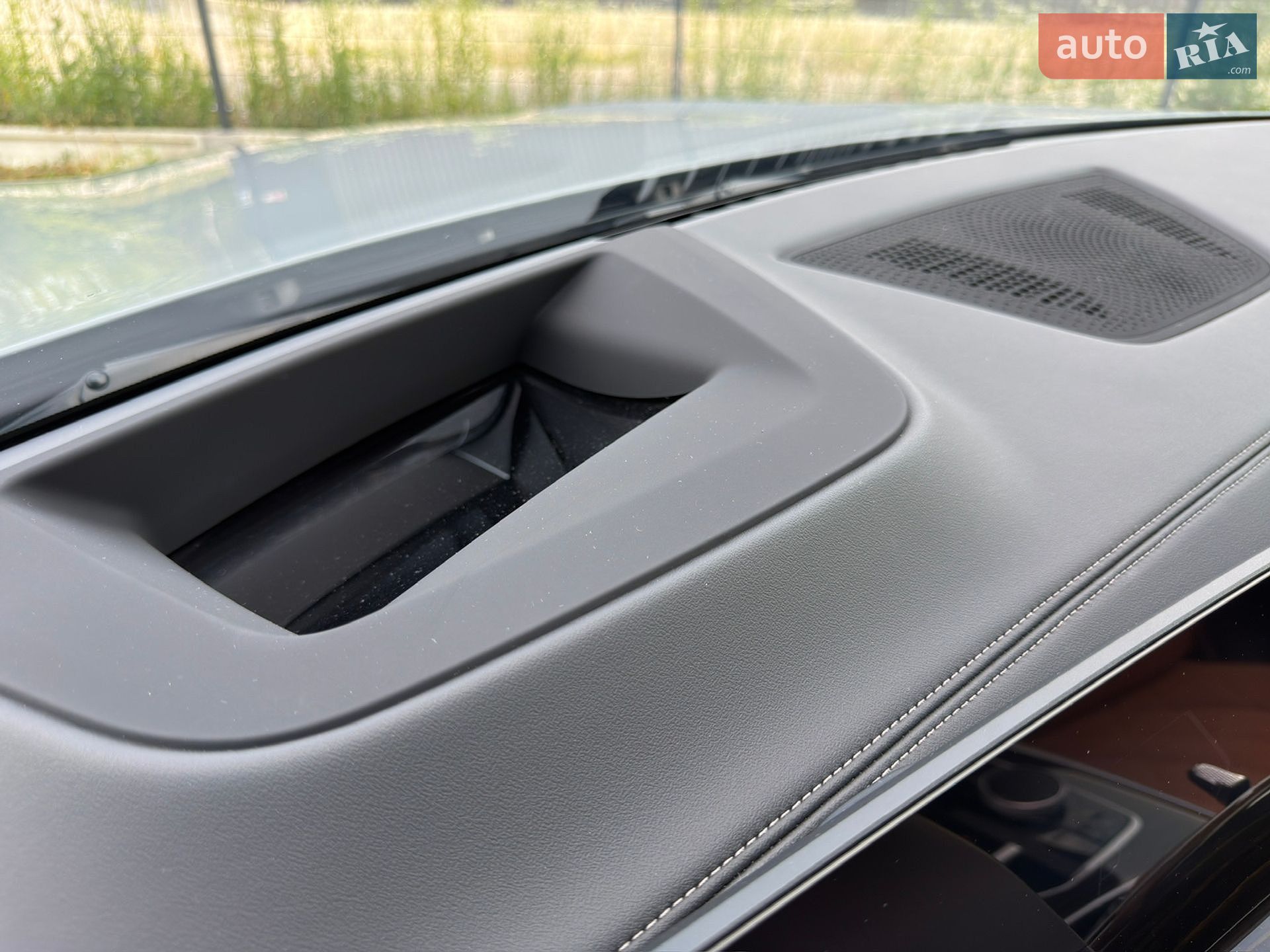 BMW X5 2025 VIN 5UX23EU00S9Z55806 фото оголошення 48 з 116