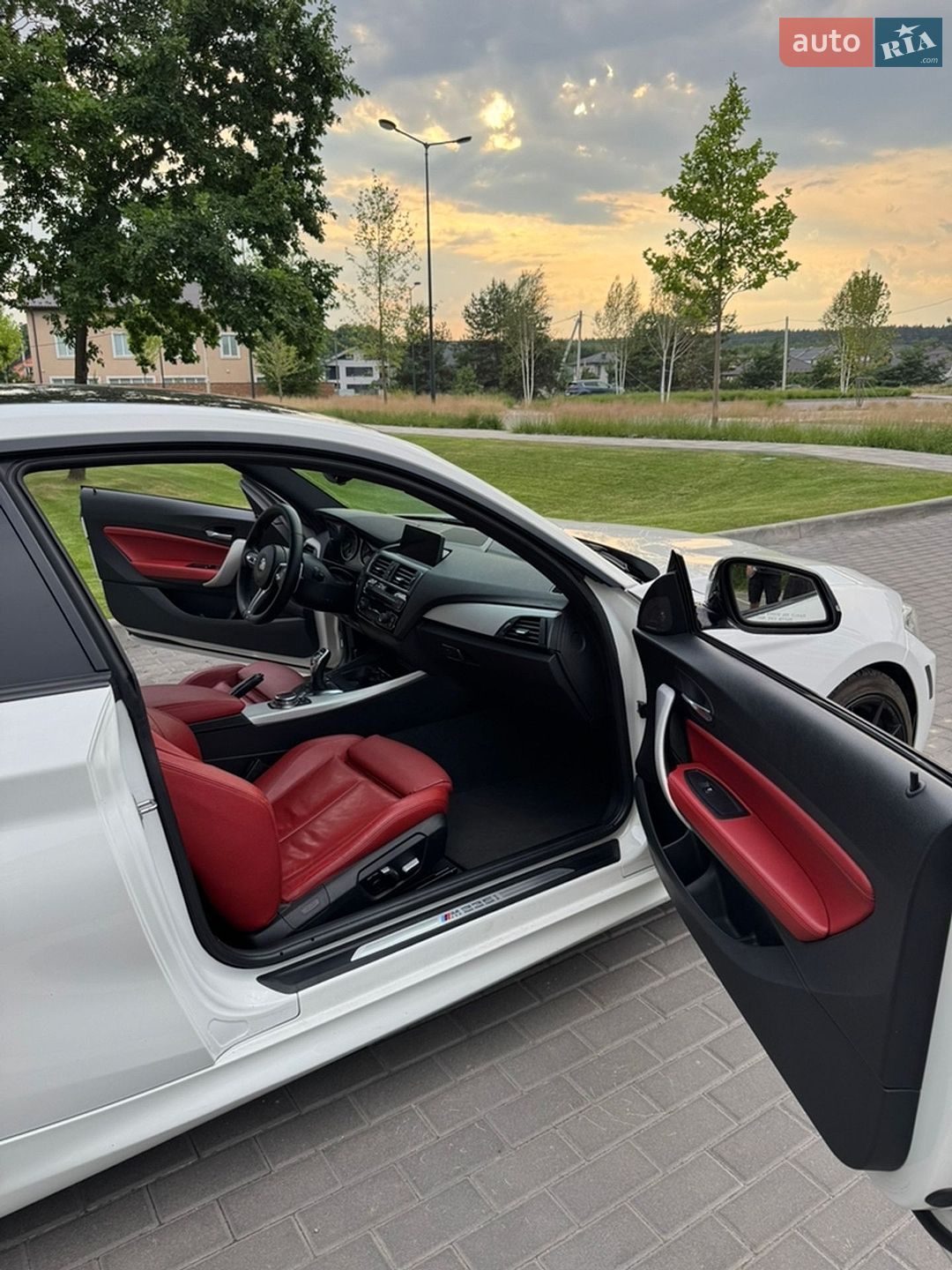 BMW 2 Series 2016 VIN WBA1J7C57GV360765 фото оголошення 30 з 42