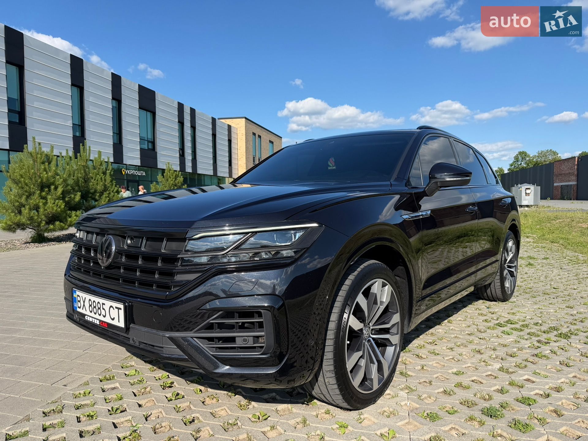 Volkswagen Touareg 2018 VIN WVGZZZCRZJD007231 фото оголошення 33 з 37