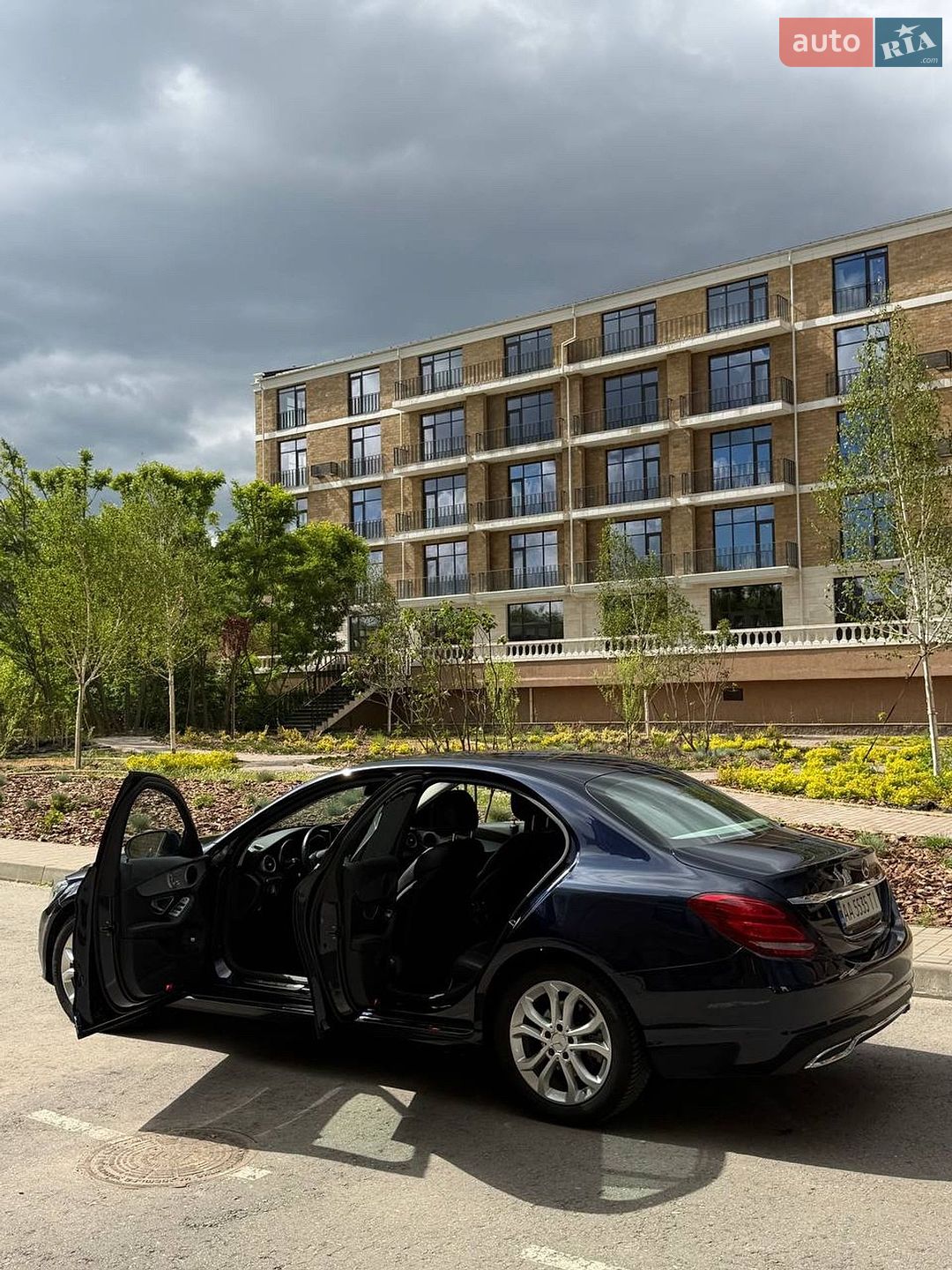 Mercedes-Benz C-Class 2015 VIN WDD2050091F281909 фото оголошення 29 з 49