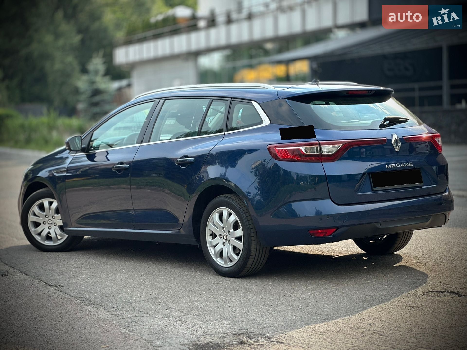 Renault Megane 2018 VIN VF1RFB00861062345 фото оголошення 10 з 33