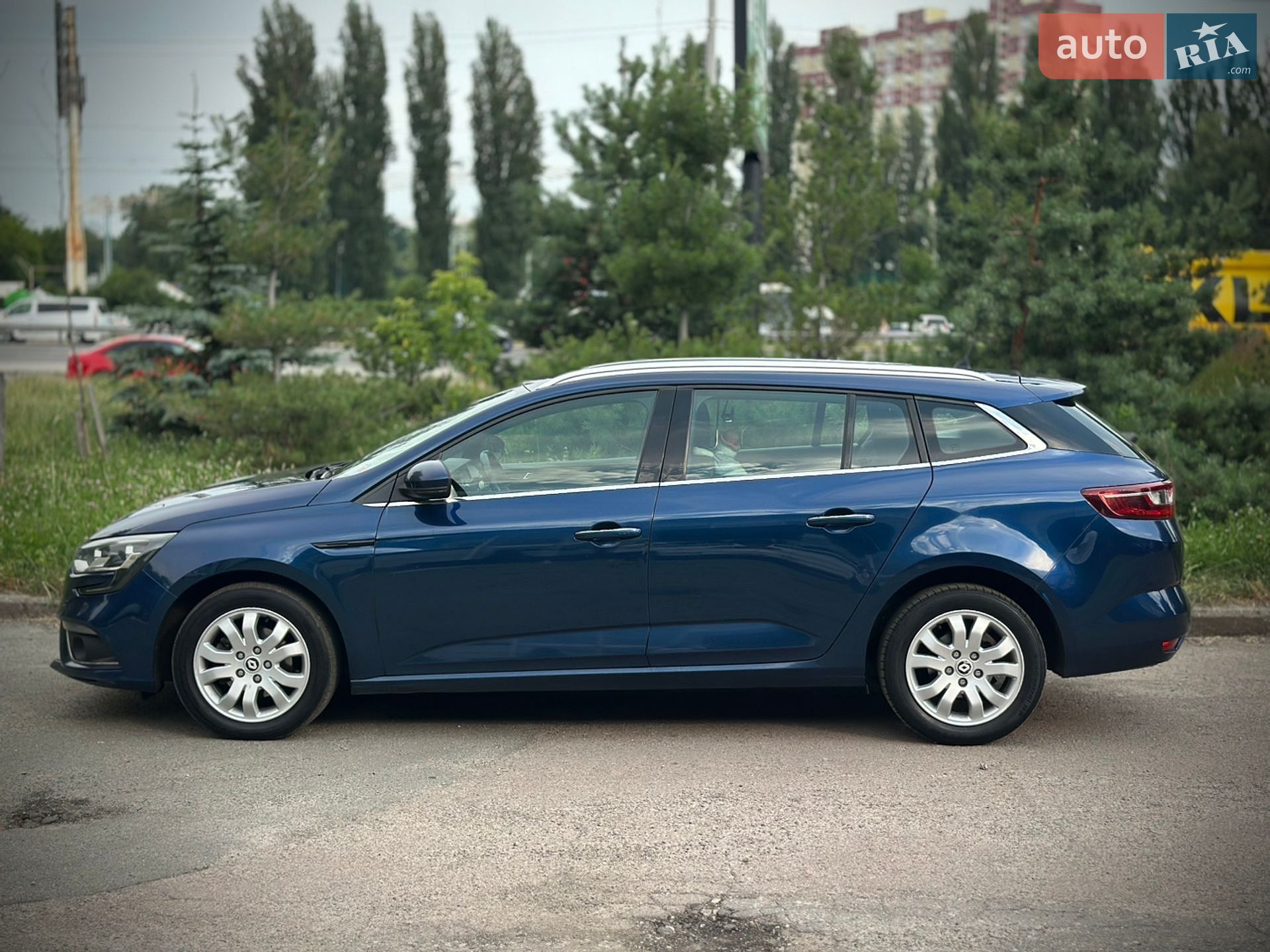Renault Megane 2018 VIN VF1RFB00861062345 фото оголошення 14 з 33