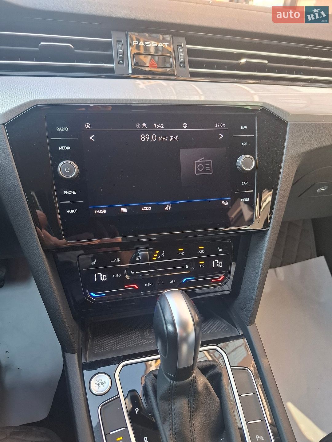 Volkswagen Passat 2022 VIN WVWZZZ3CZPE011776 фото оголошення 2 з 70