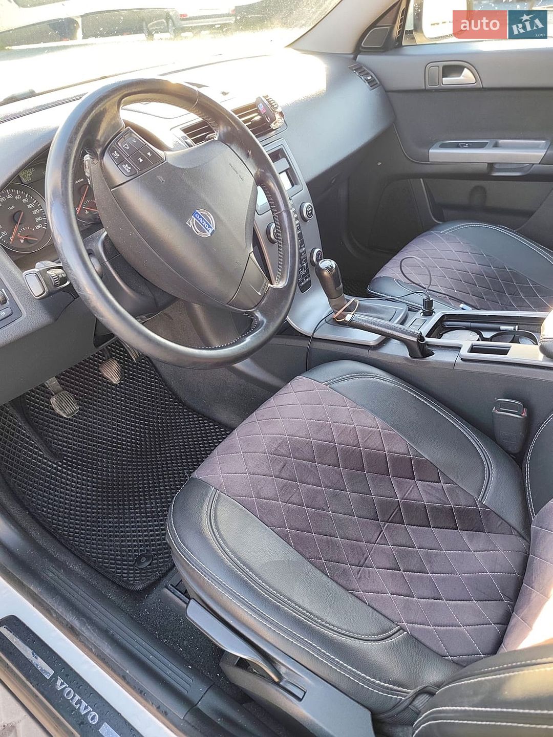 Volvo V50 2010 VIN YV1MW76F2A2548819 фото оголошення 3 з 19