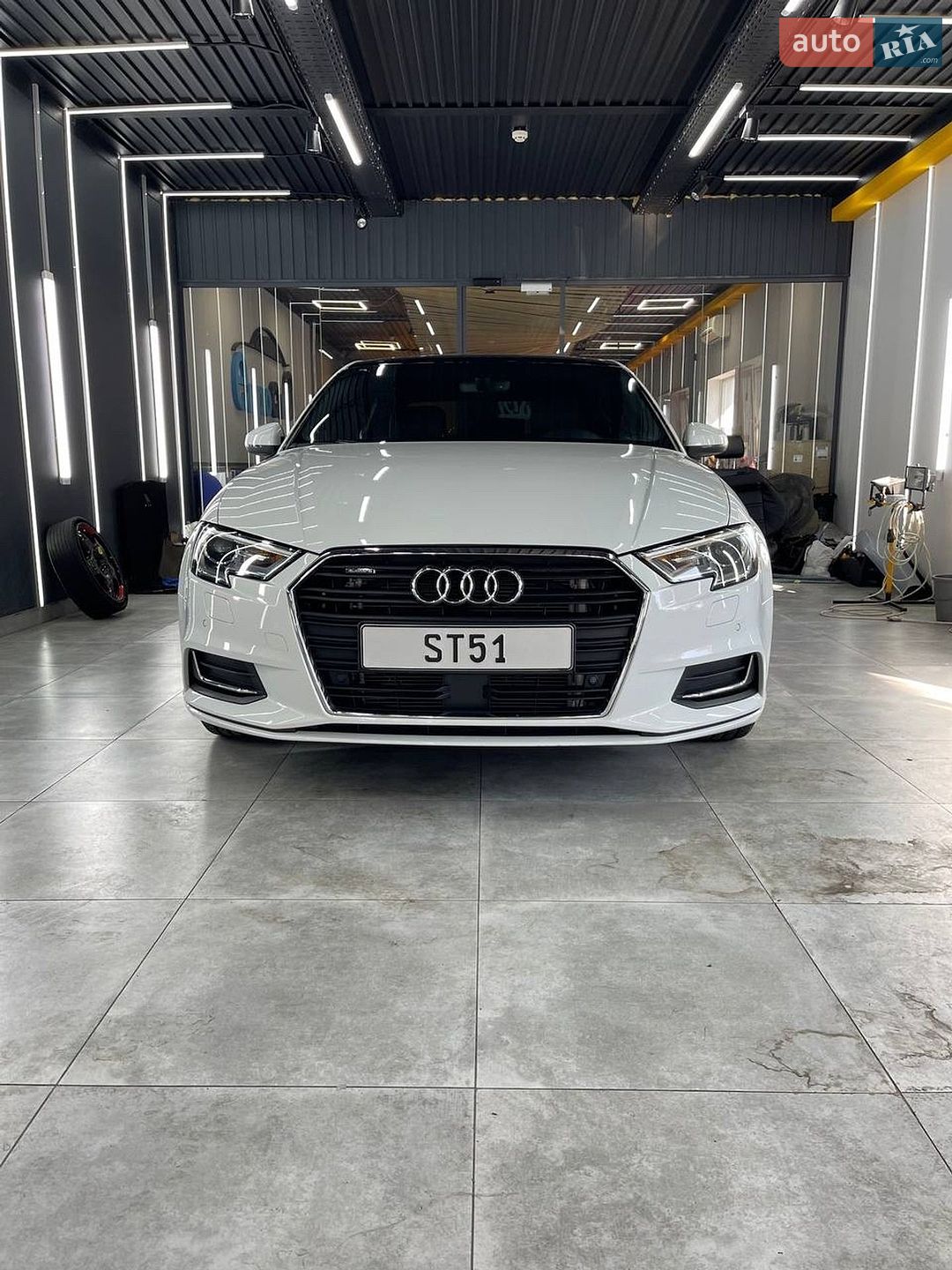 Audi A3 2016 VIN WAUE8GFF0G1117999 фото оголошення 12 з 13