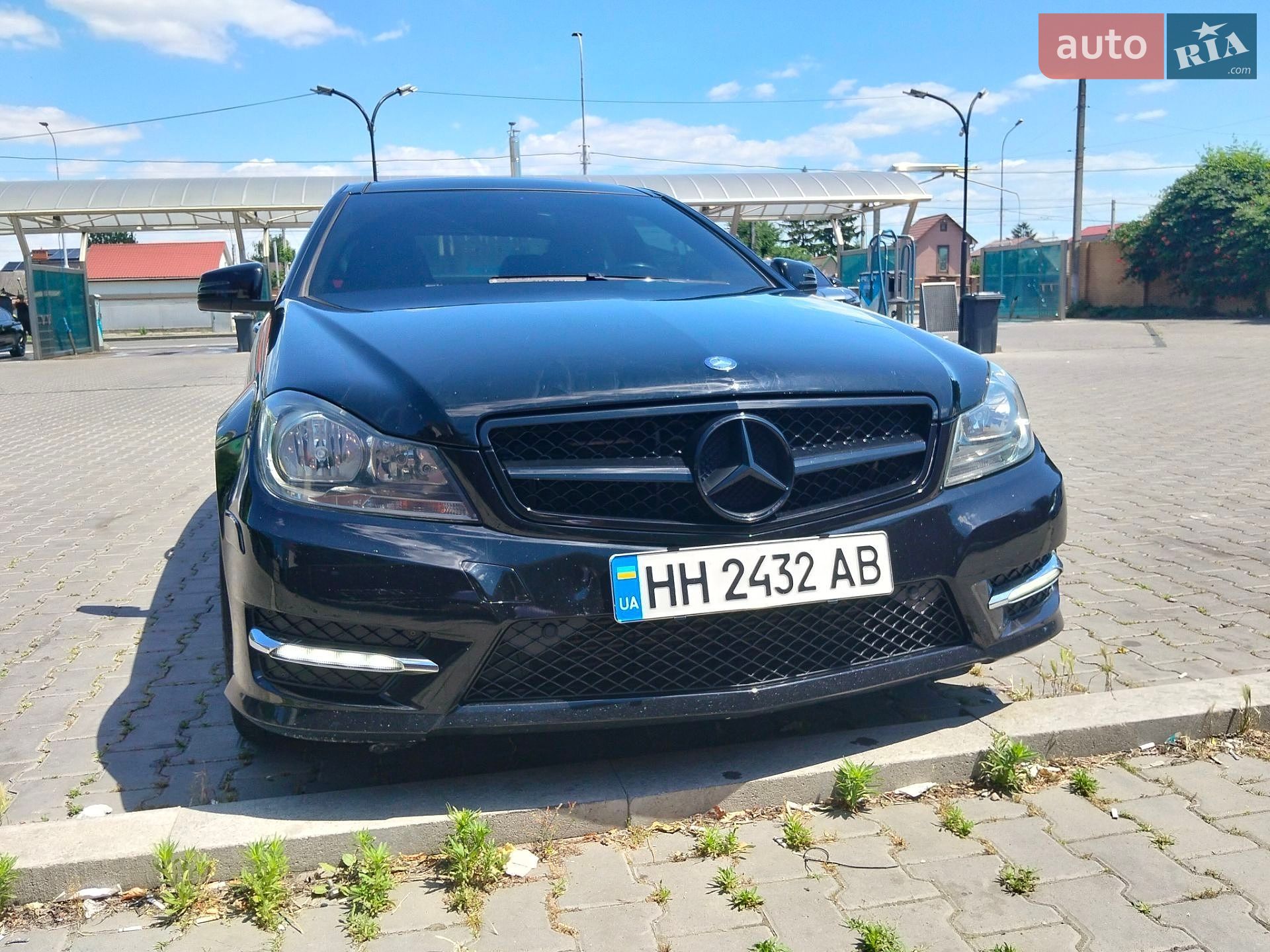 Mercedes-Benz C-Class 2012 VIN WDDGJ4HB0DF963515 фото оголошення 4 з 21