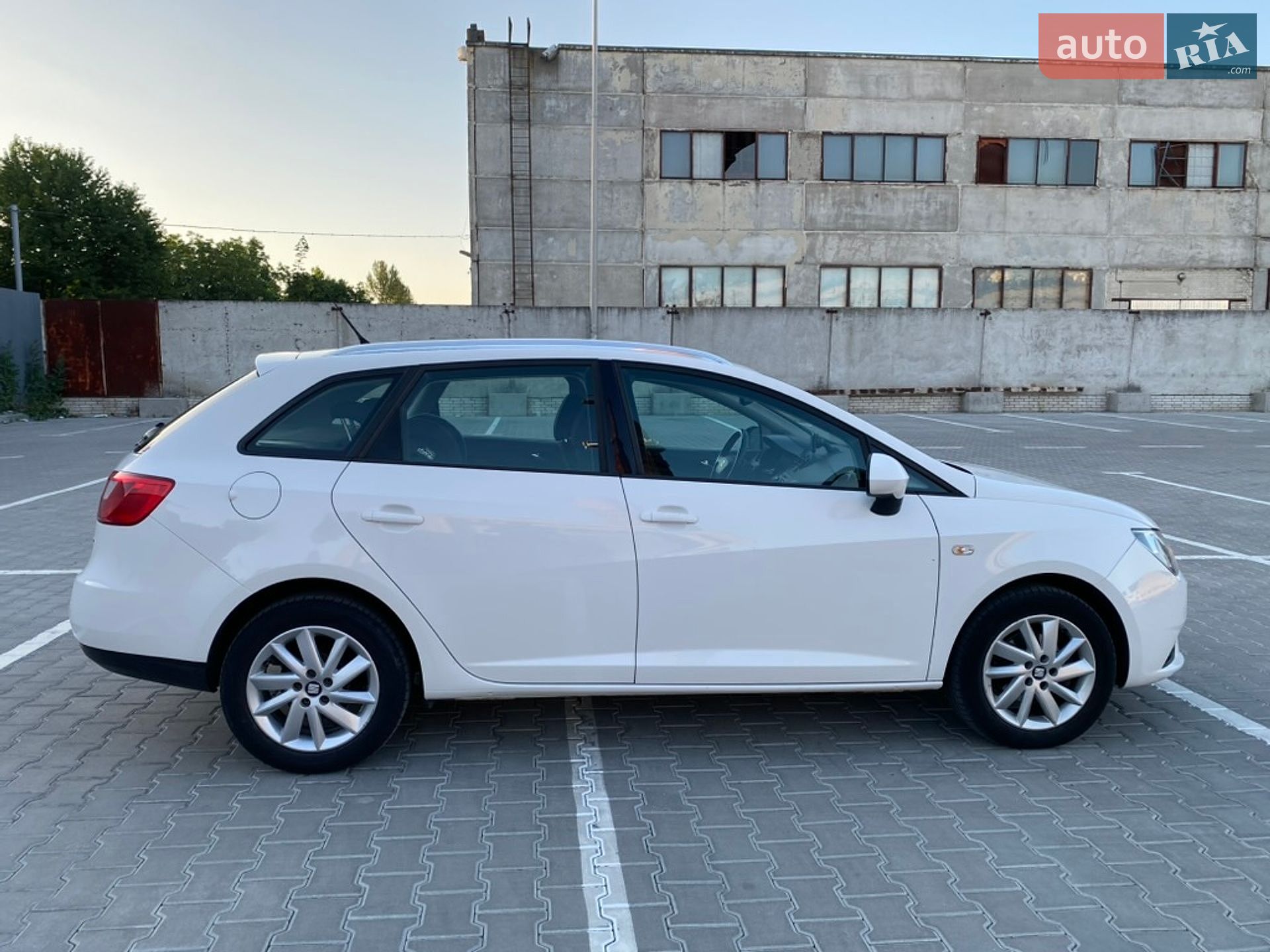 SEAT Ibiza 2015 VIN VSSZZZ6JZFR128673 фото оголошення 3 з 28