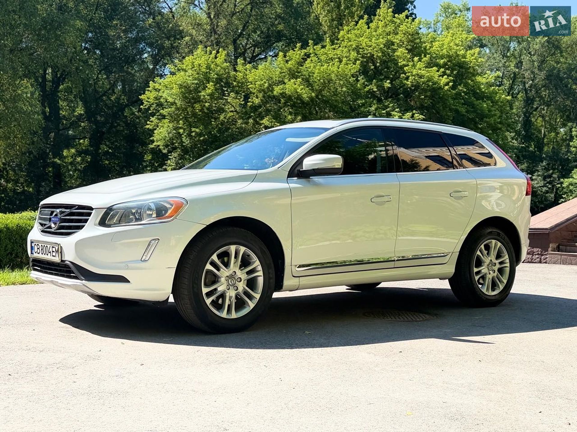 Volvo XC60 2015 VIN YV4612RK7G2782557 фото оголошення 2 з 19