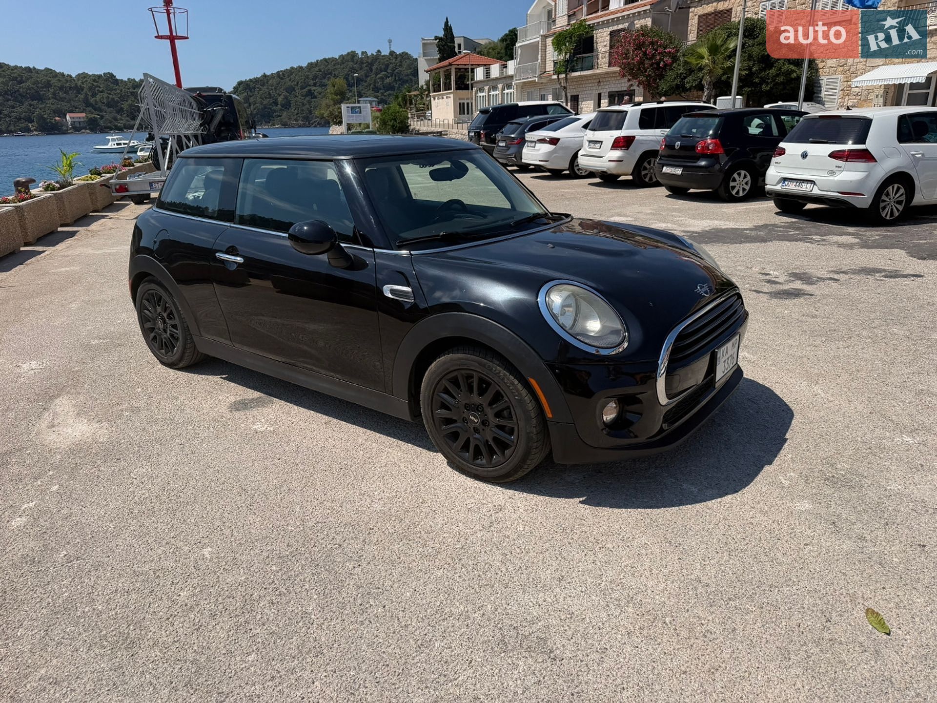 MINI Cooper 2019 VIN WMWXP5C58K2L07953 фото оголошення 3 з 22