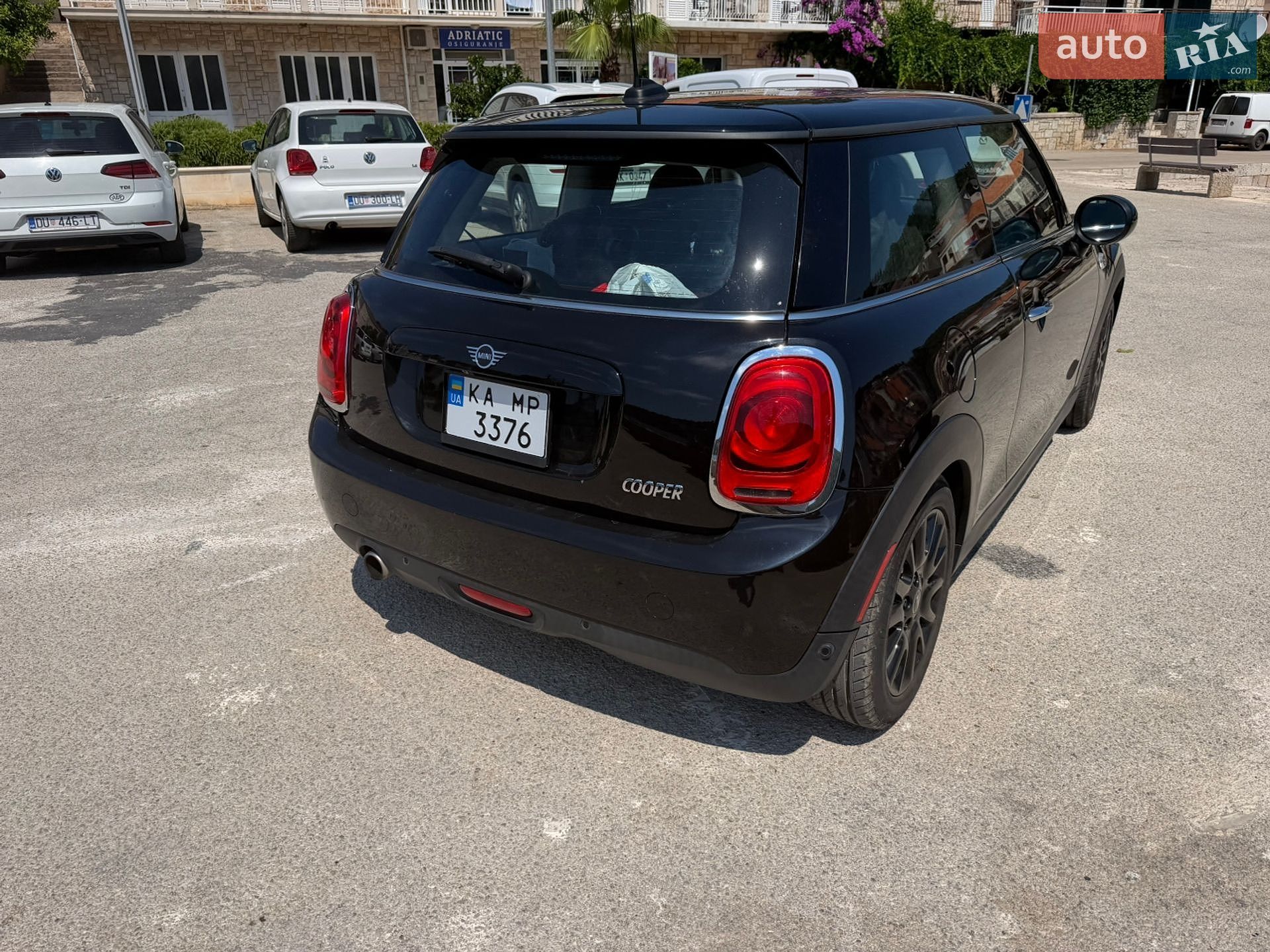 MINI Cooper 2019 VIN WMWXP5C58K2L07953 фото оголошення 6 з 22