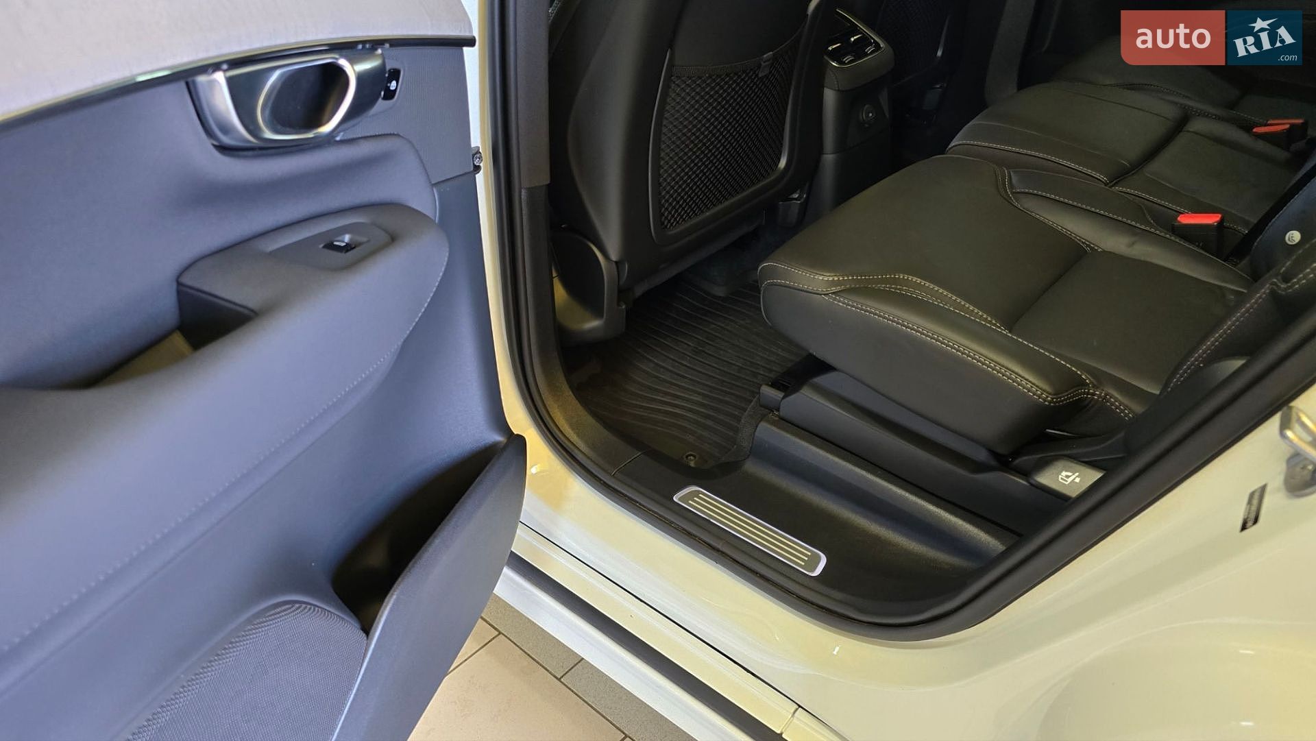 Volvo XC90 2025 VIN YV4H60PG9S1372709 фото оголошення 17 з 89