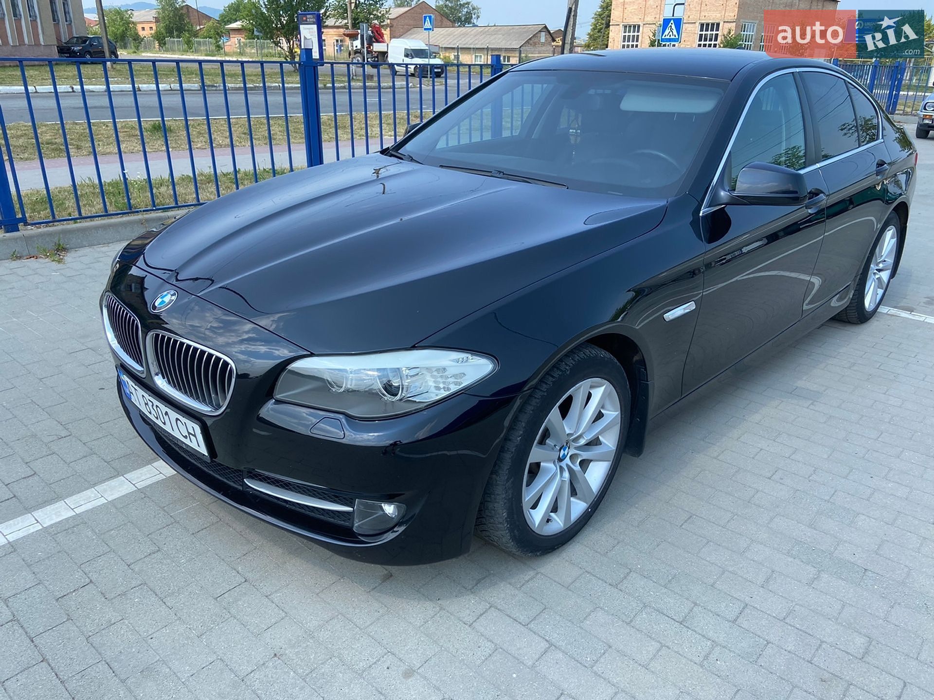 BMW 5 Series 2012 VIN WBAFW110X0C713173 фото оголошення 5 з 18