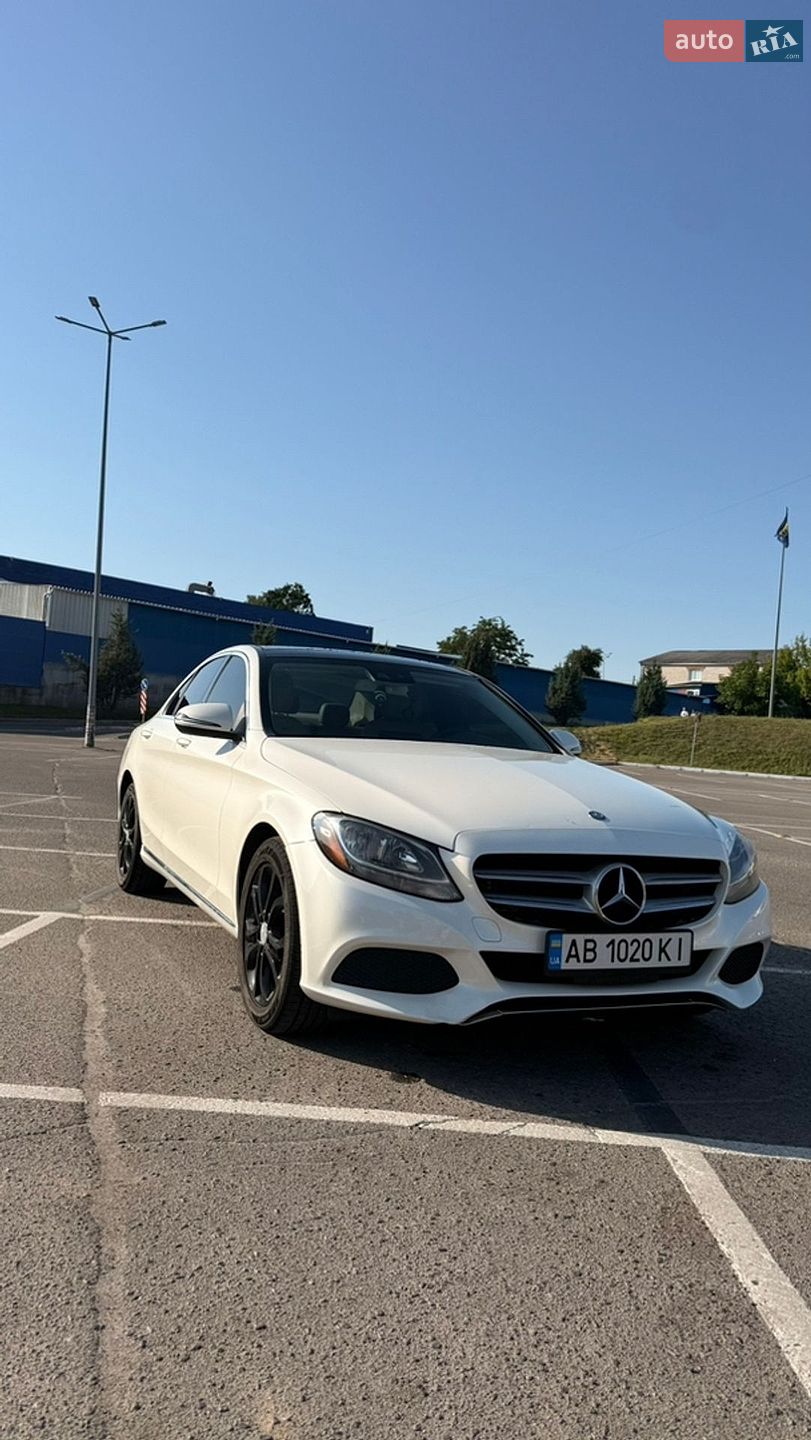 Mercedes-Benz C-Class 2015 VIN WDDWF4KB2GR135801 фото оголошення 6 з 16