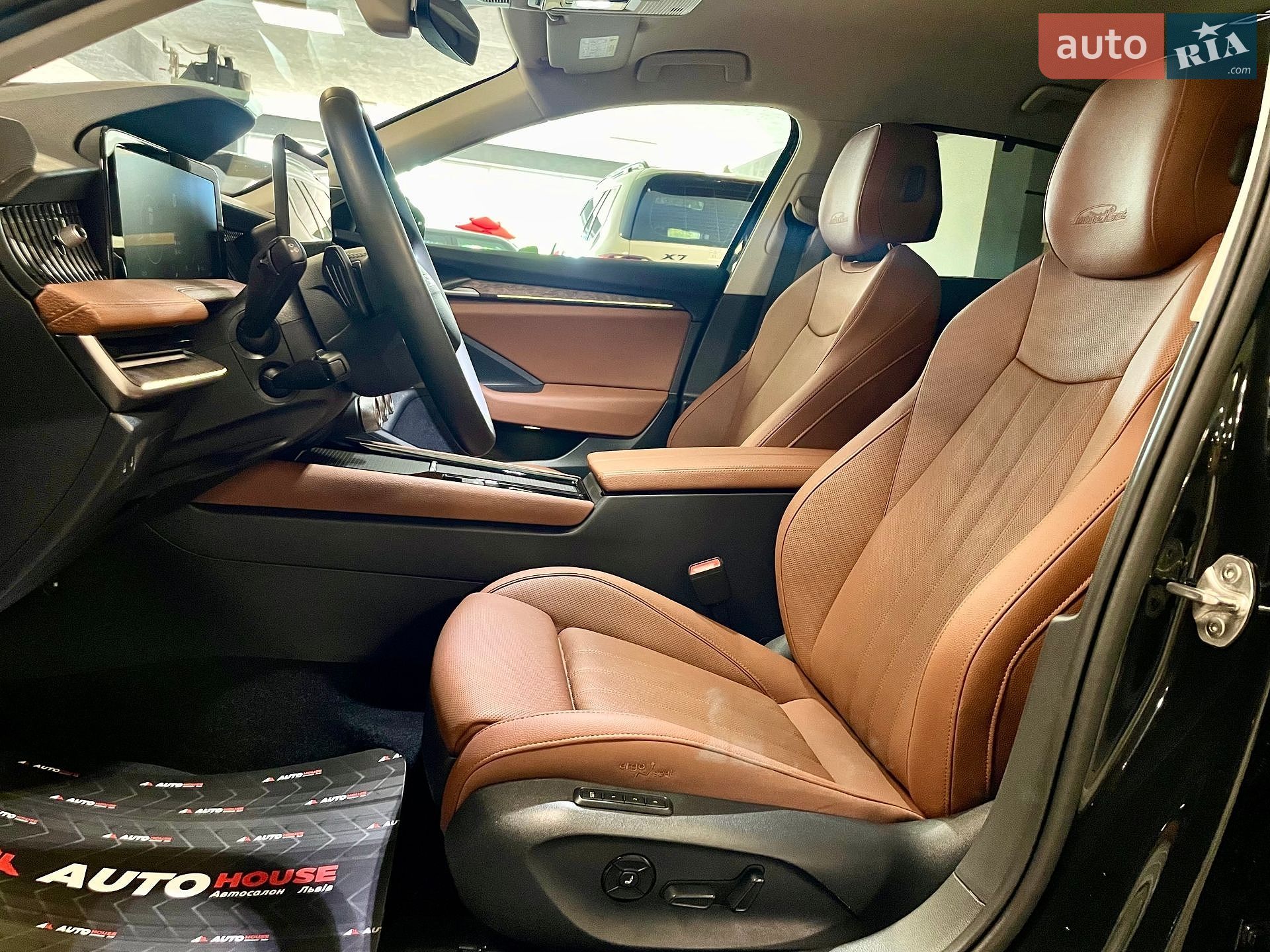 Skoda Superb 2025 VIN TMBCP0NZXSC041737 фото оголошення 32 з 70