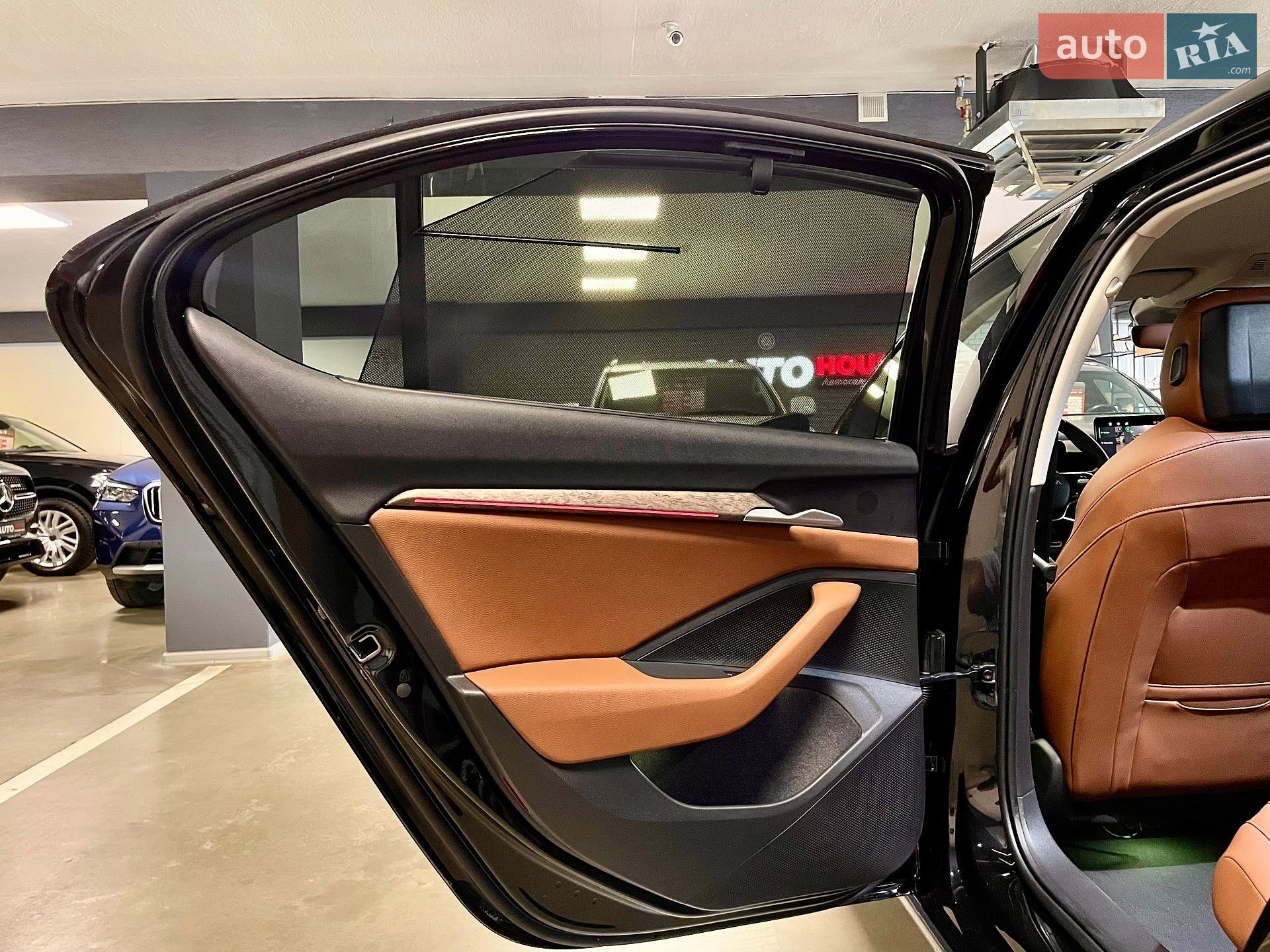 Skoda Superb 2025 VIN TMBCP0NZXSC041737 фото оголошення 38 з 70