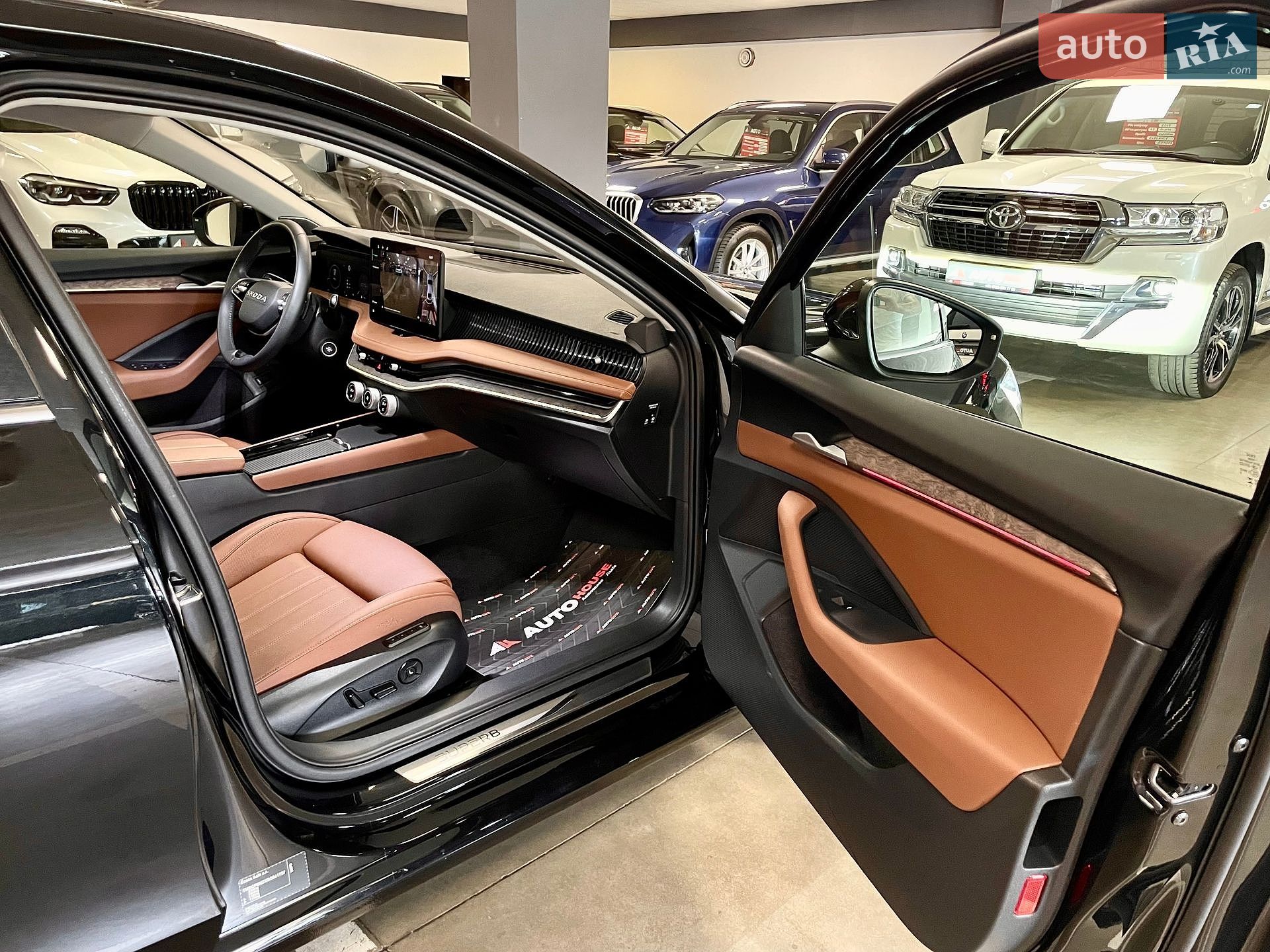 Skoda Superb 2025 VIN TMBCP0NZXSC041737 фото оголошення 45 з 70