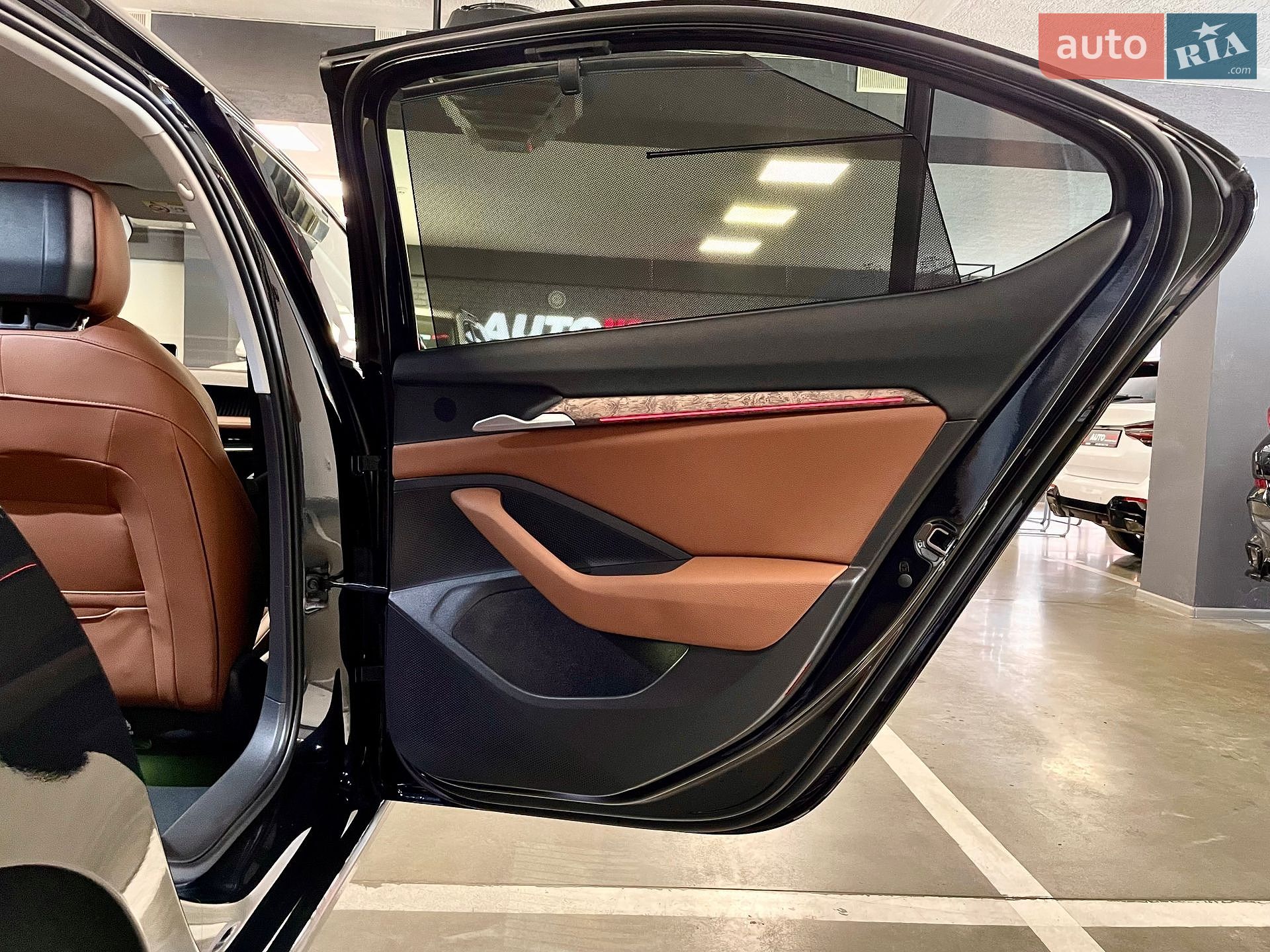 Skoda Superb 2025 VIN TMBCP0NZXSC041737 фото оголошення 54 з 70